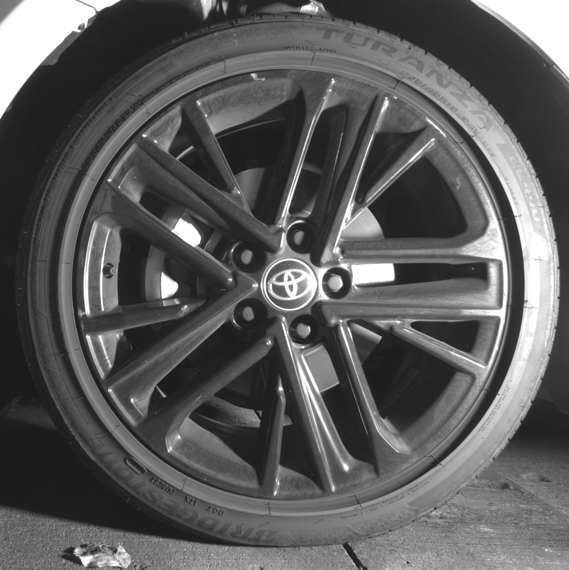 Thumbnail: 2025 Toyota Camry - 9