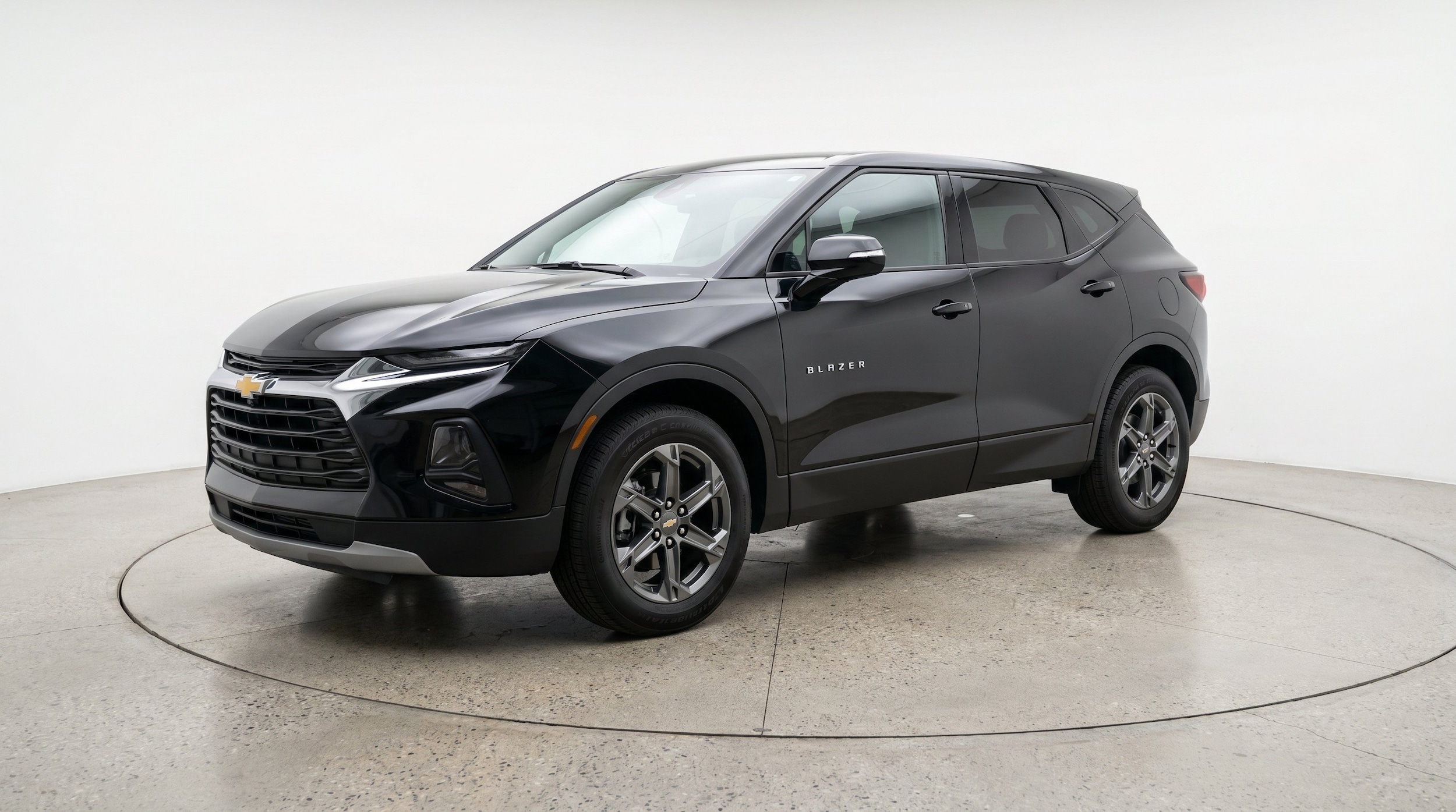 Thumbnail: 2026 Chevrolet Blazer - 3