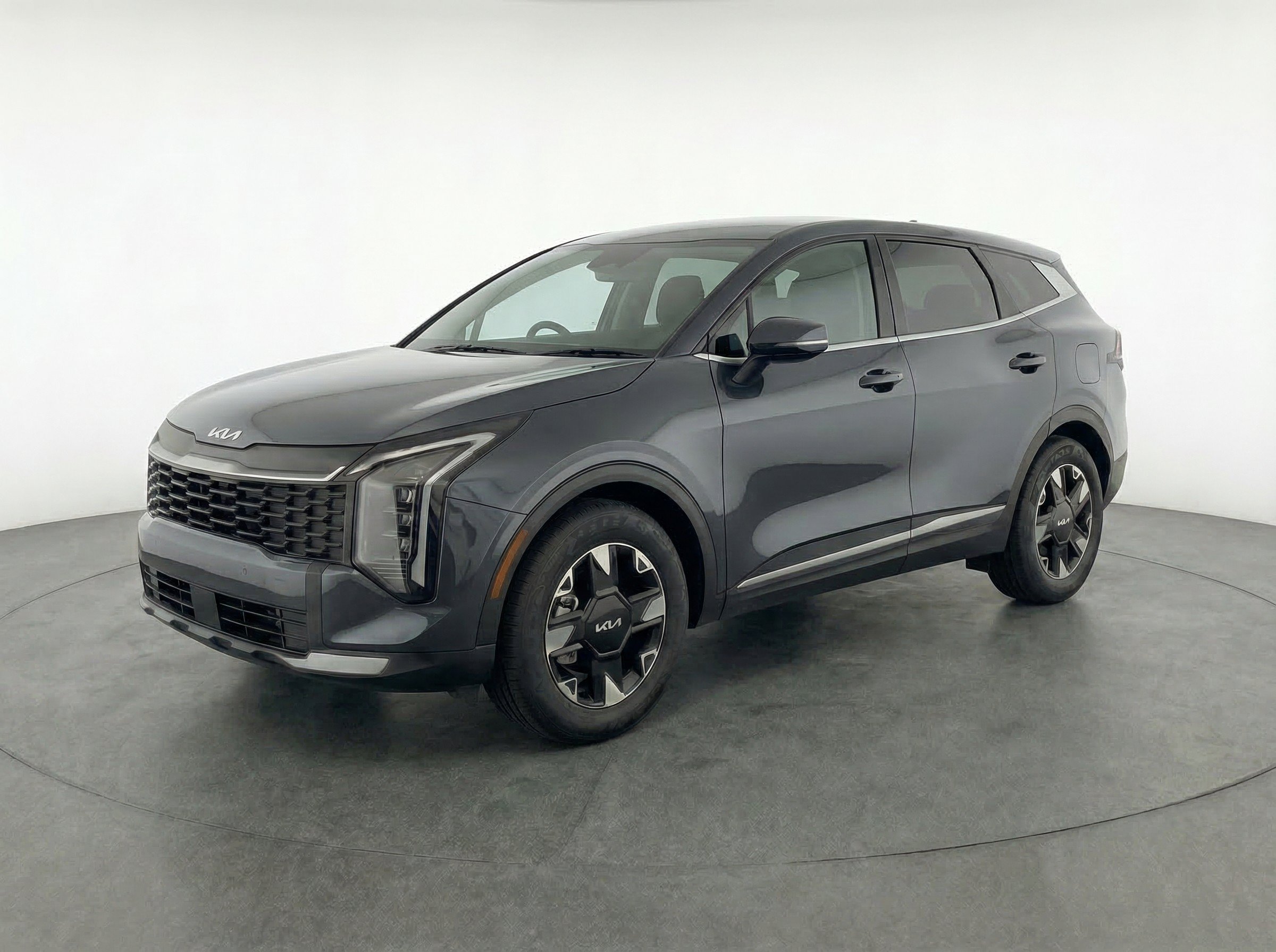 Thumbnail: 2026 Kia Sportage - 3