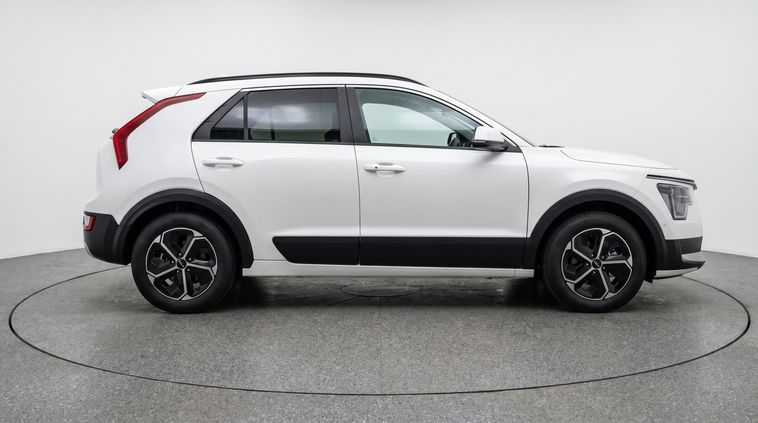 Thumbnail: 2026 Kia Niro - 11