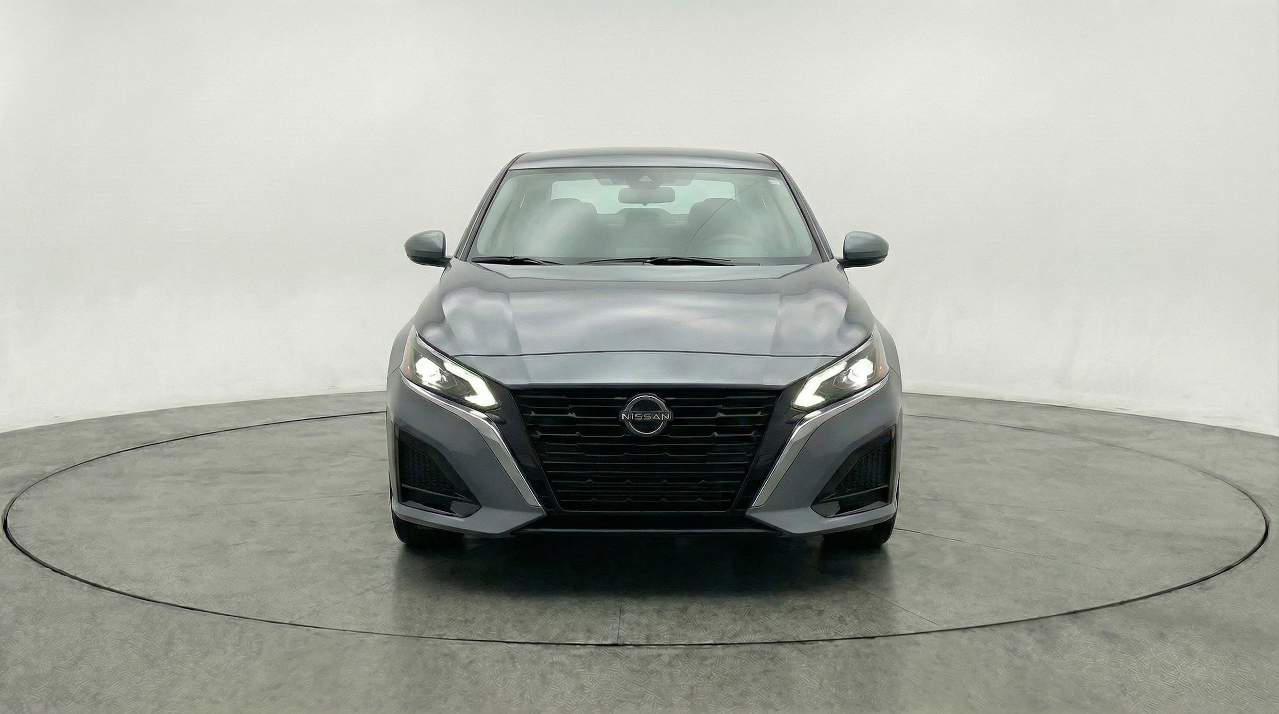 Thumbnail: 2025 Nissan Altima - 2