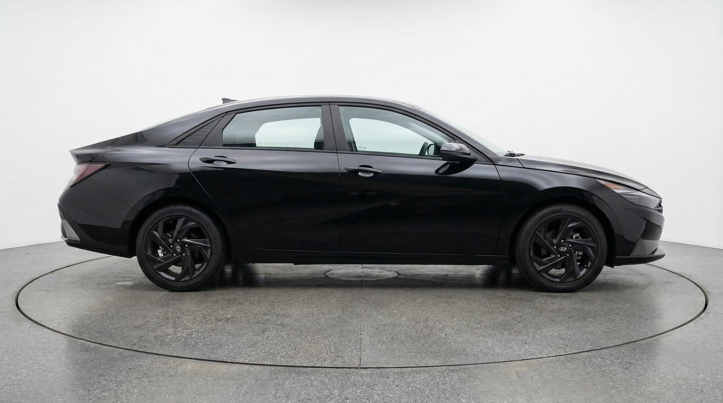 Thumbnail: 2026 Hyundai Elantra - 10