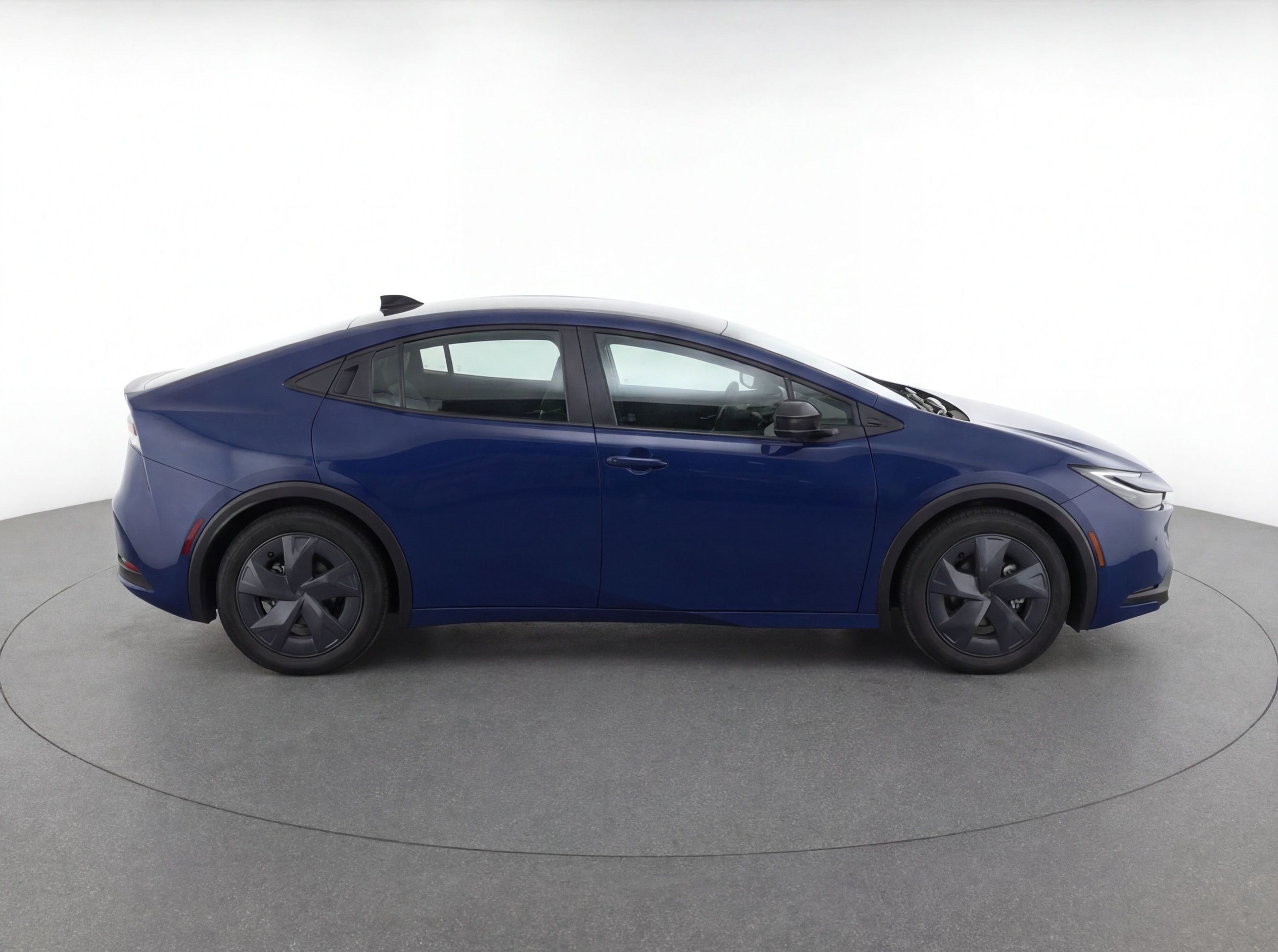 Thumbnail: 2025 Toyota Prius - 8