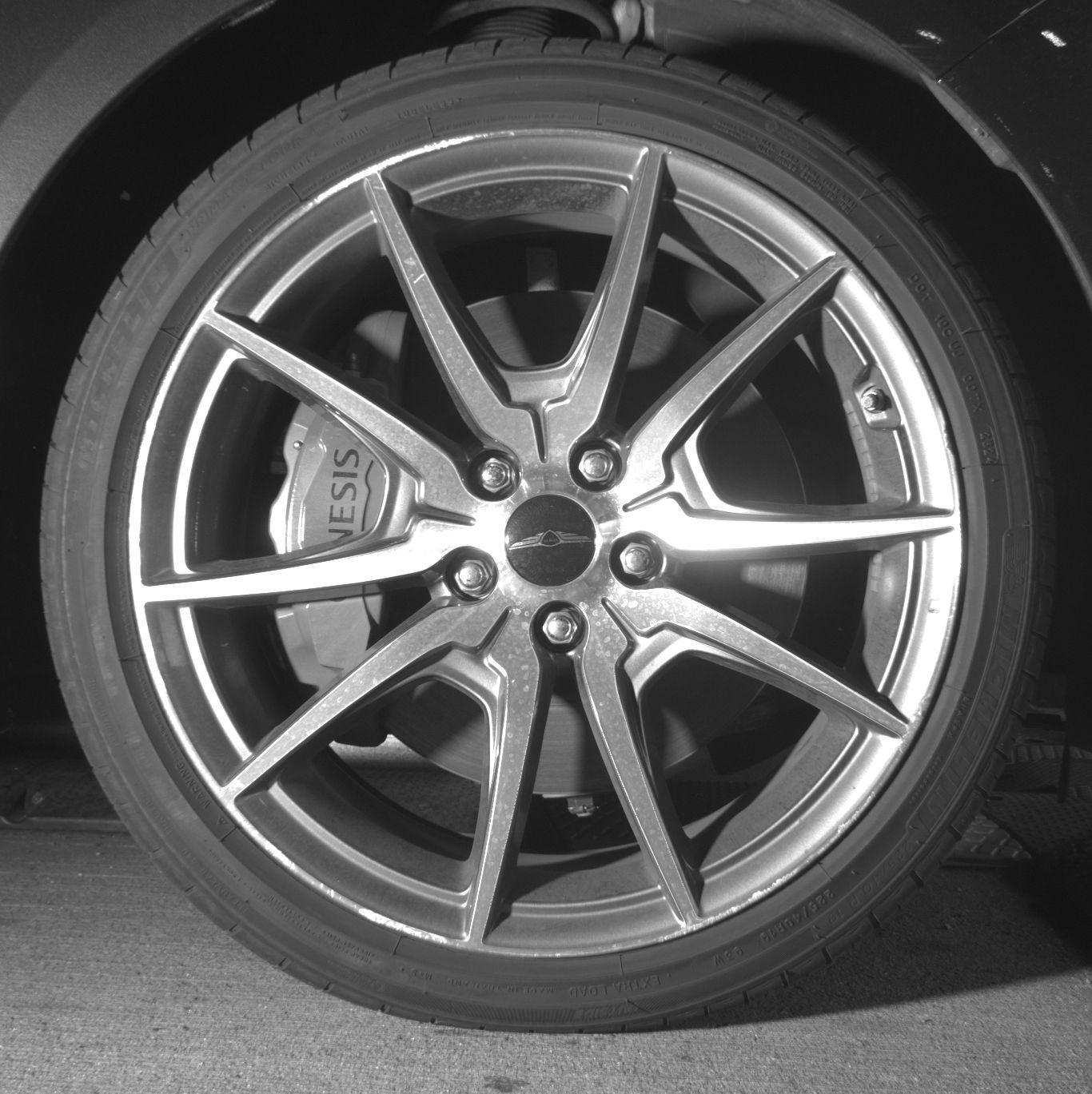 Thumbnail: 2025 Genesis G70 - 10