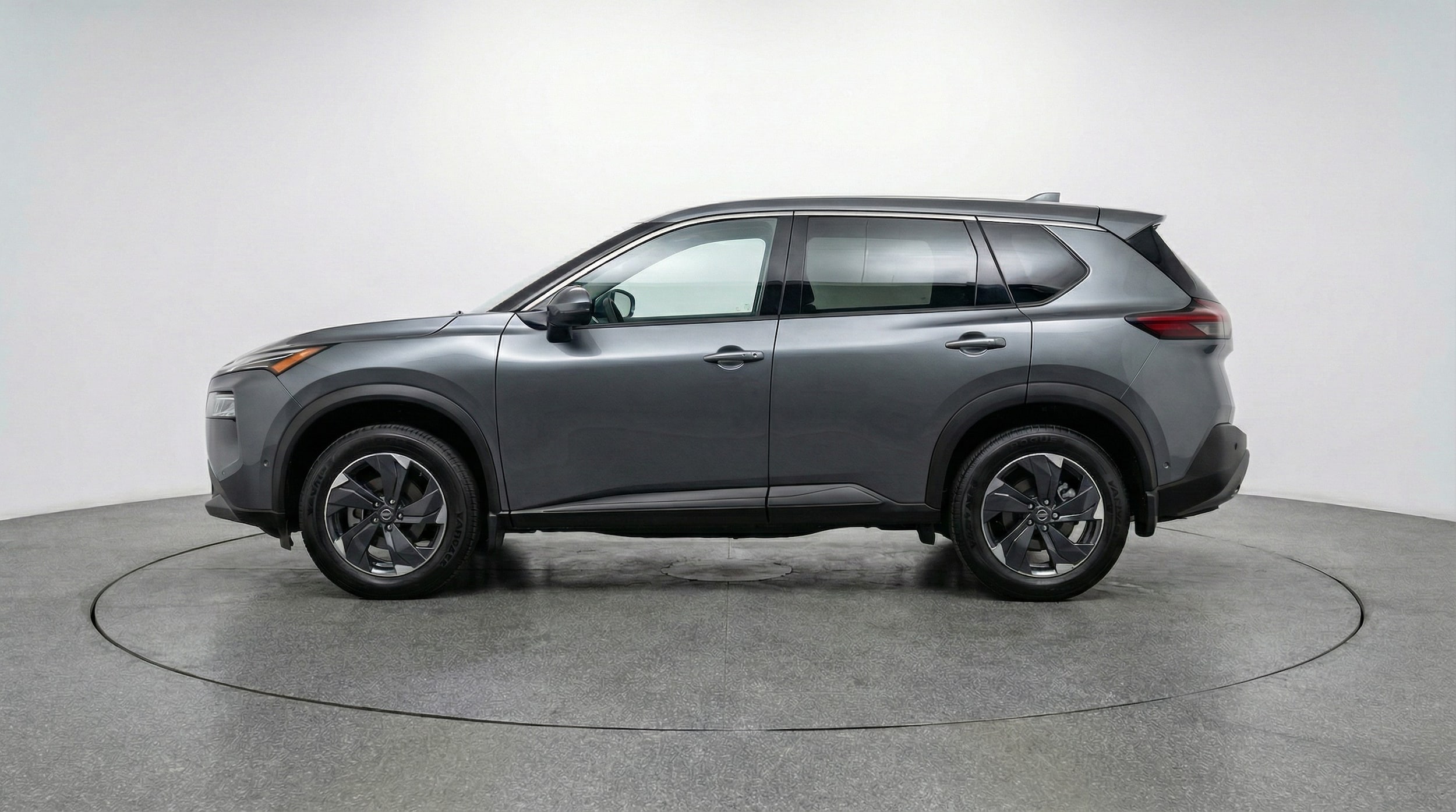 Thumbnail: 2025 Nissan Rogue - 4
