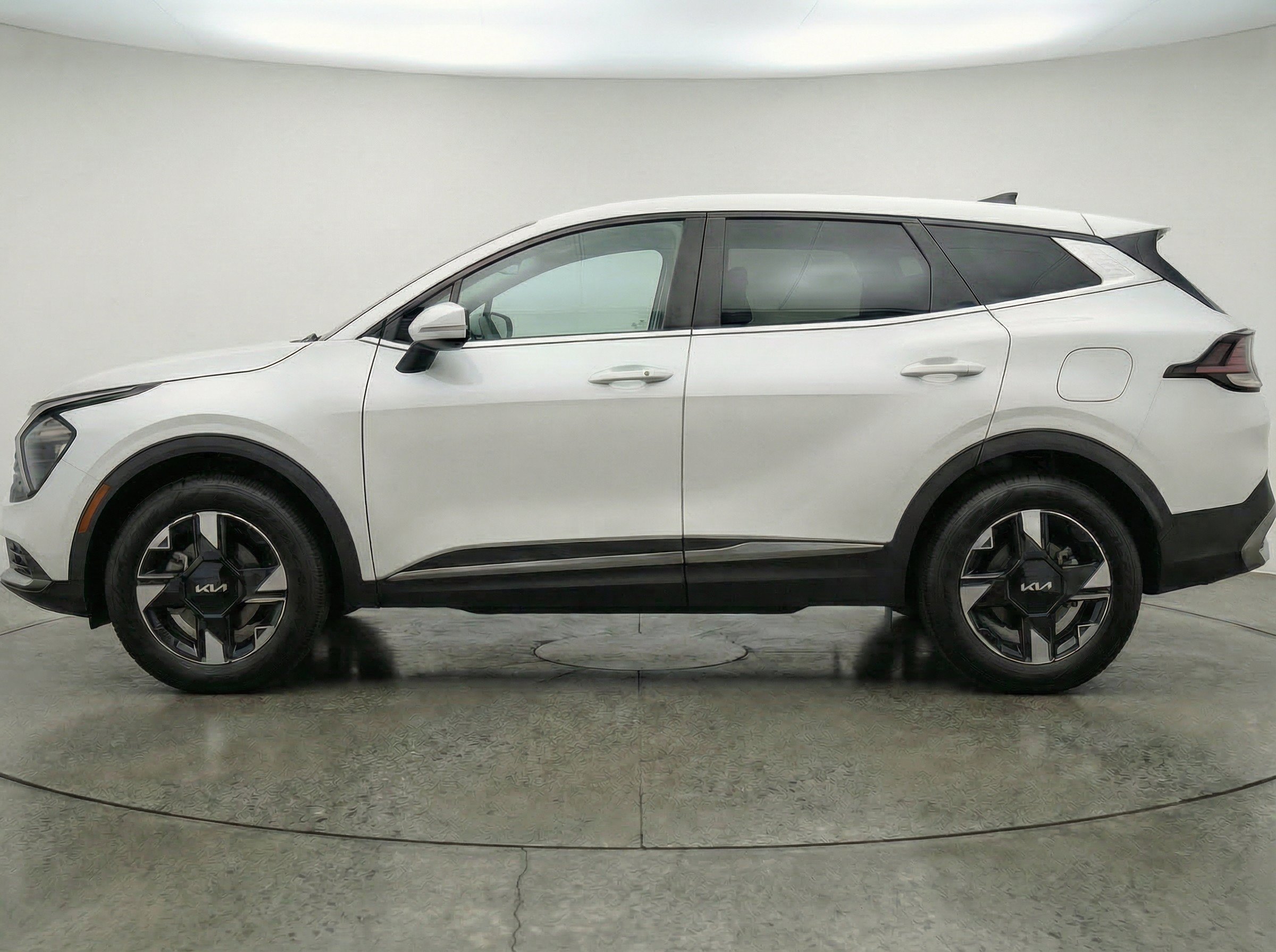 Thumbnail: 2026 Kia Sportage - 5