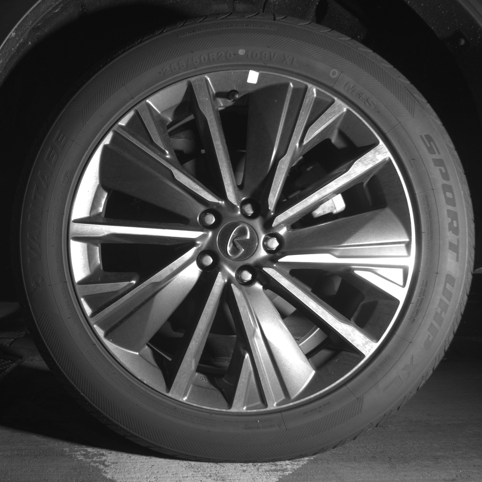 Thumbnail: 2026 INFINITI QX60 - 14