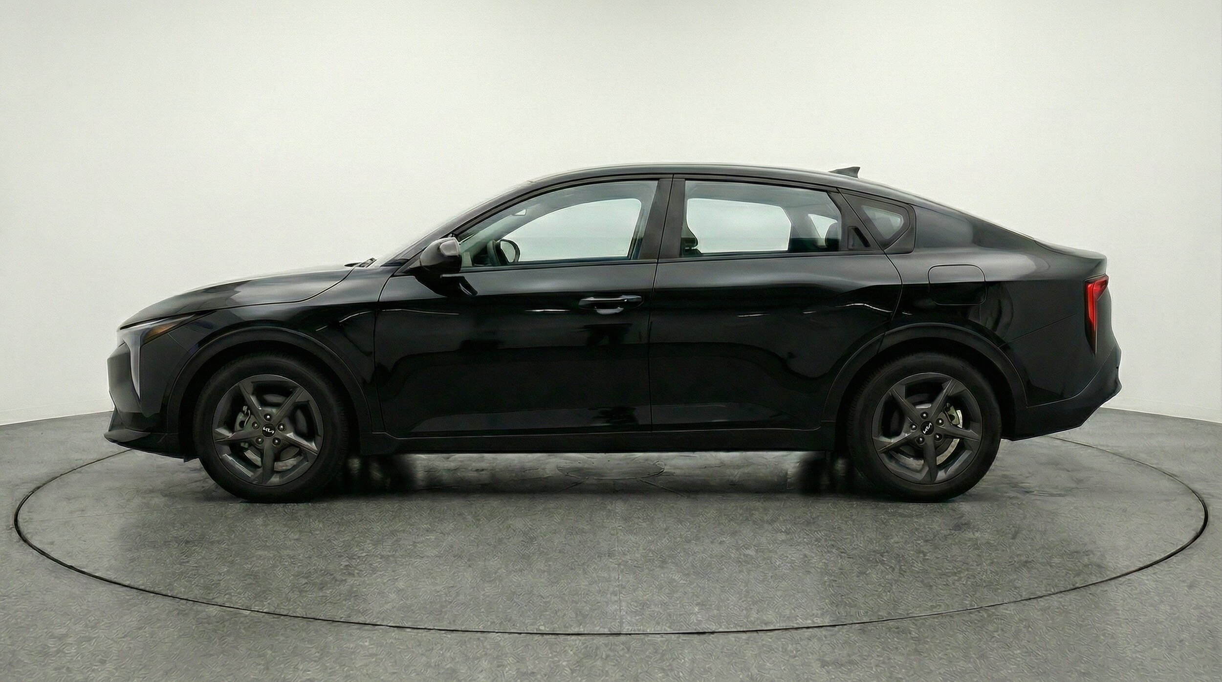 Thumbnail: 2025 Kia K4 - 5