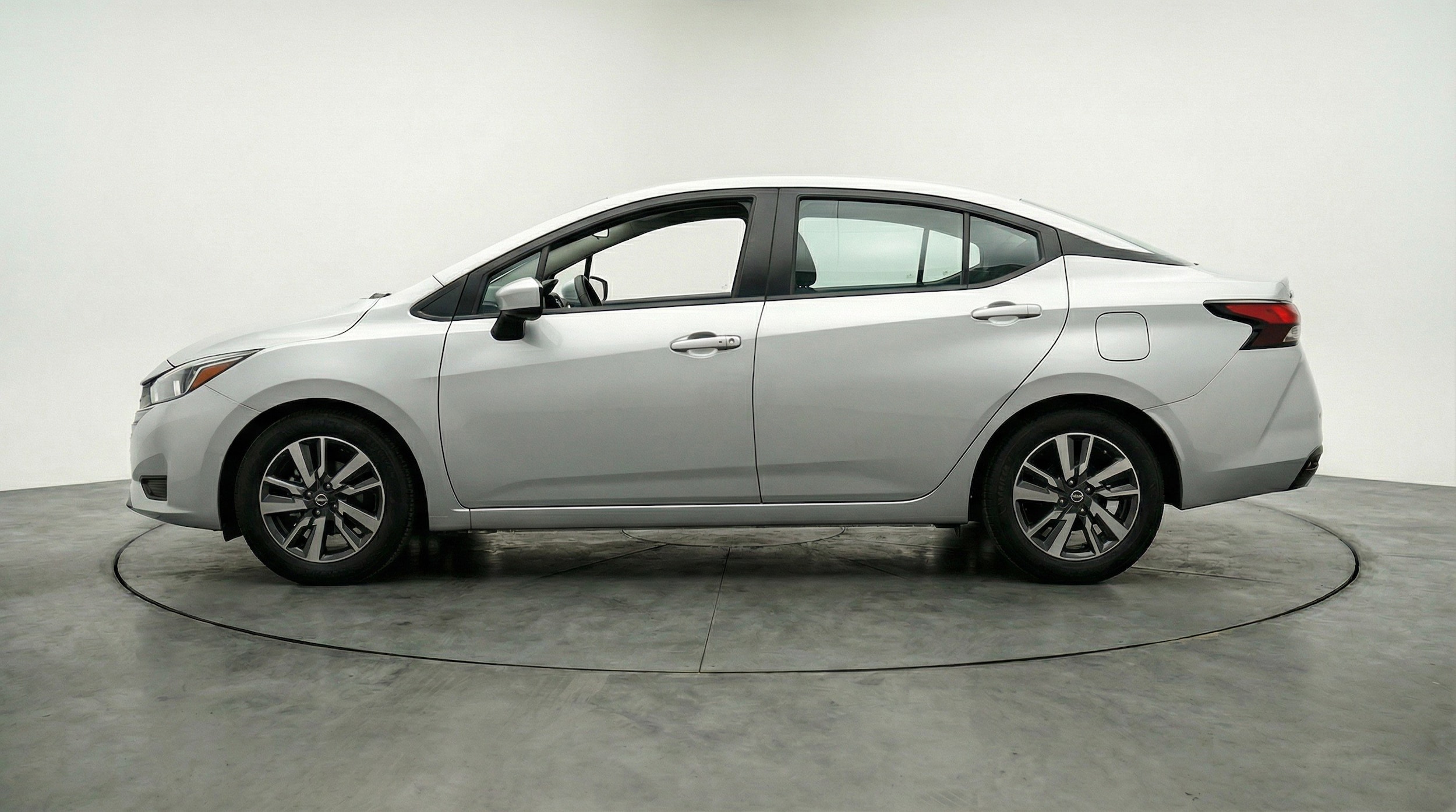Thumbnail: 2025 Nissan Versa - 5