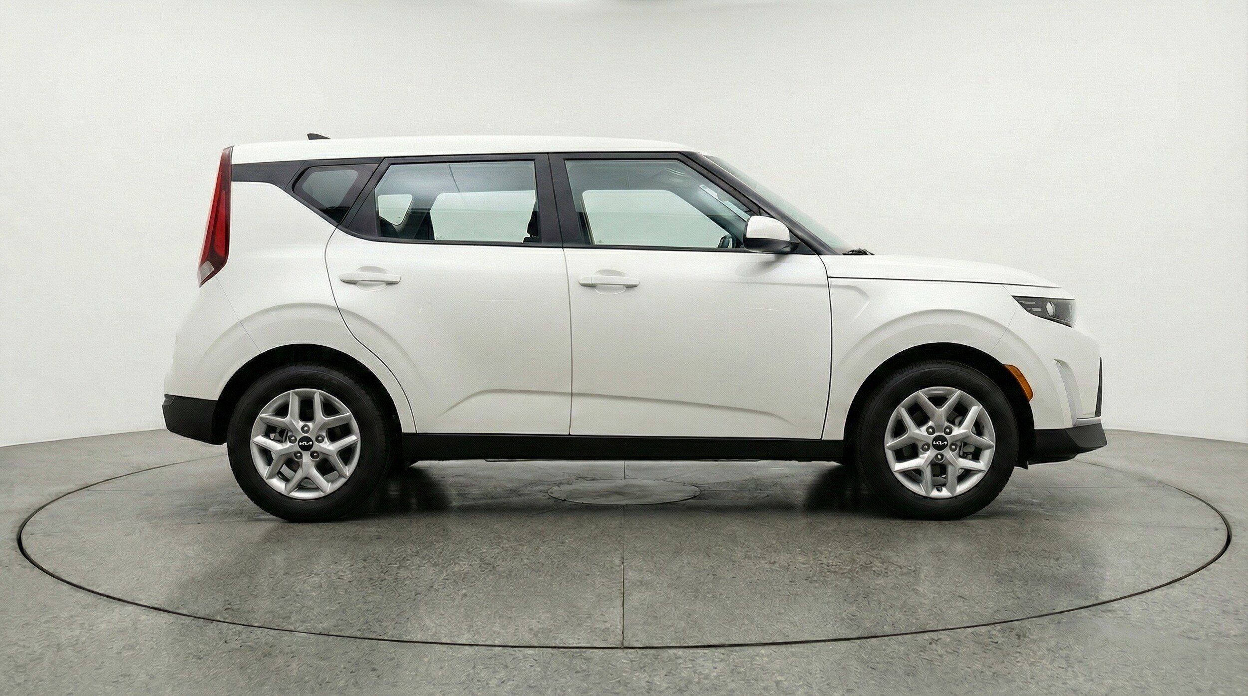 Thumbnail: 2025 Kia Soul - 11