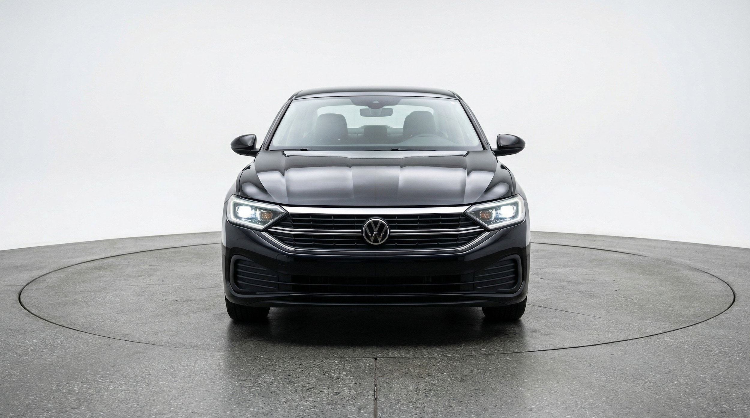 Thumbnail: 2025 Volkswagen Jetta - 2