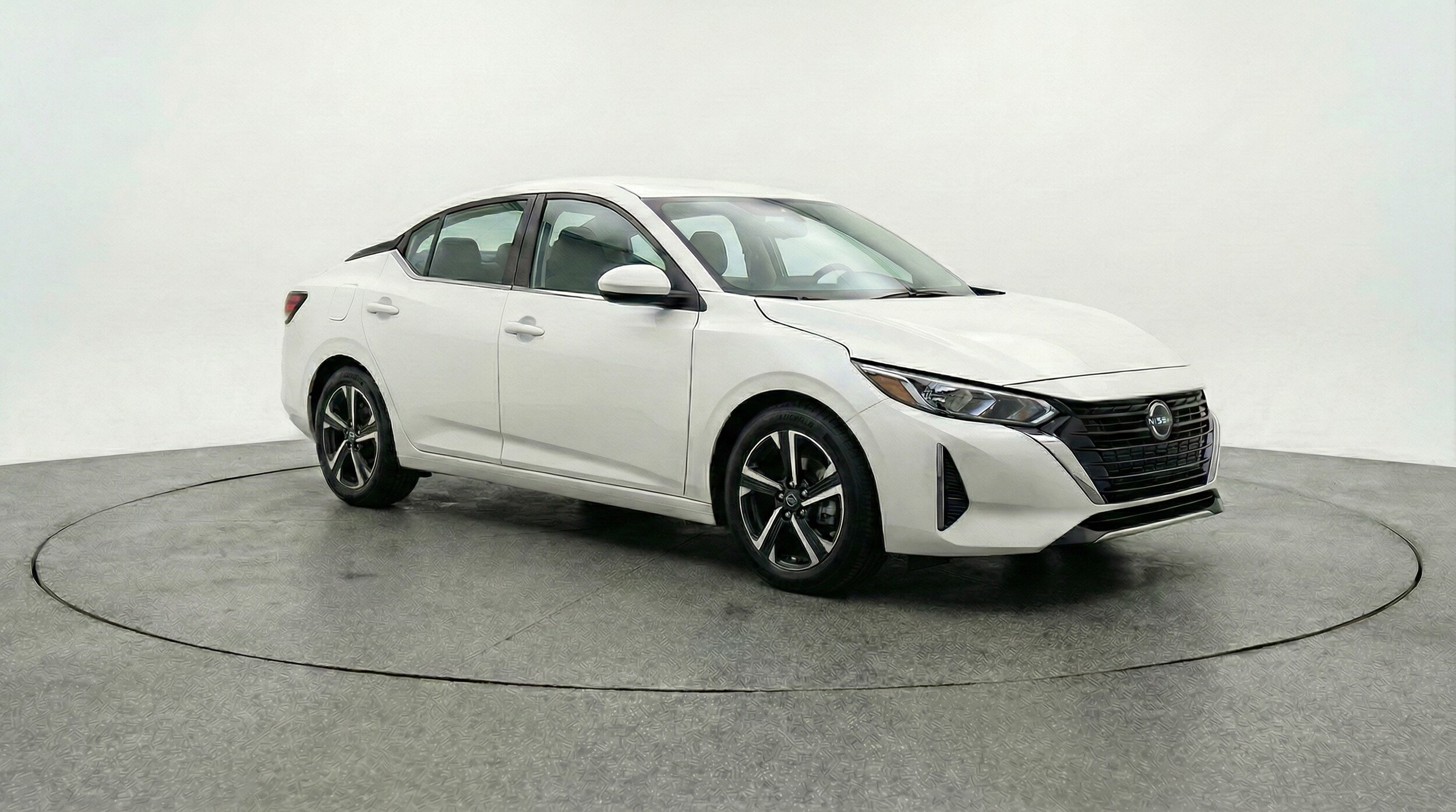 Thumbnail: 2025 Nissan Sentra - 1