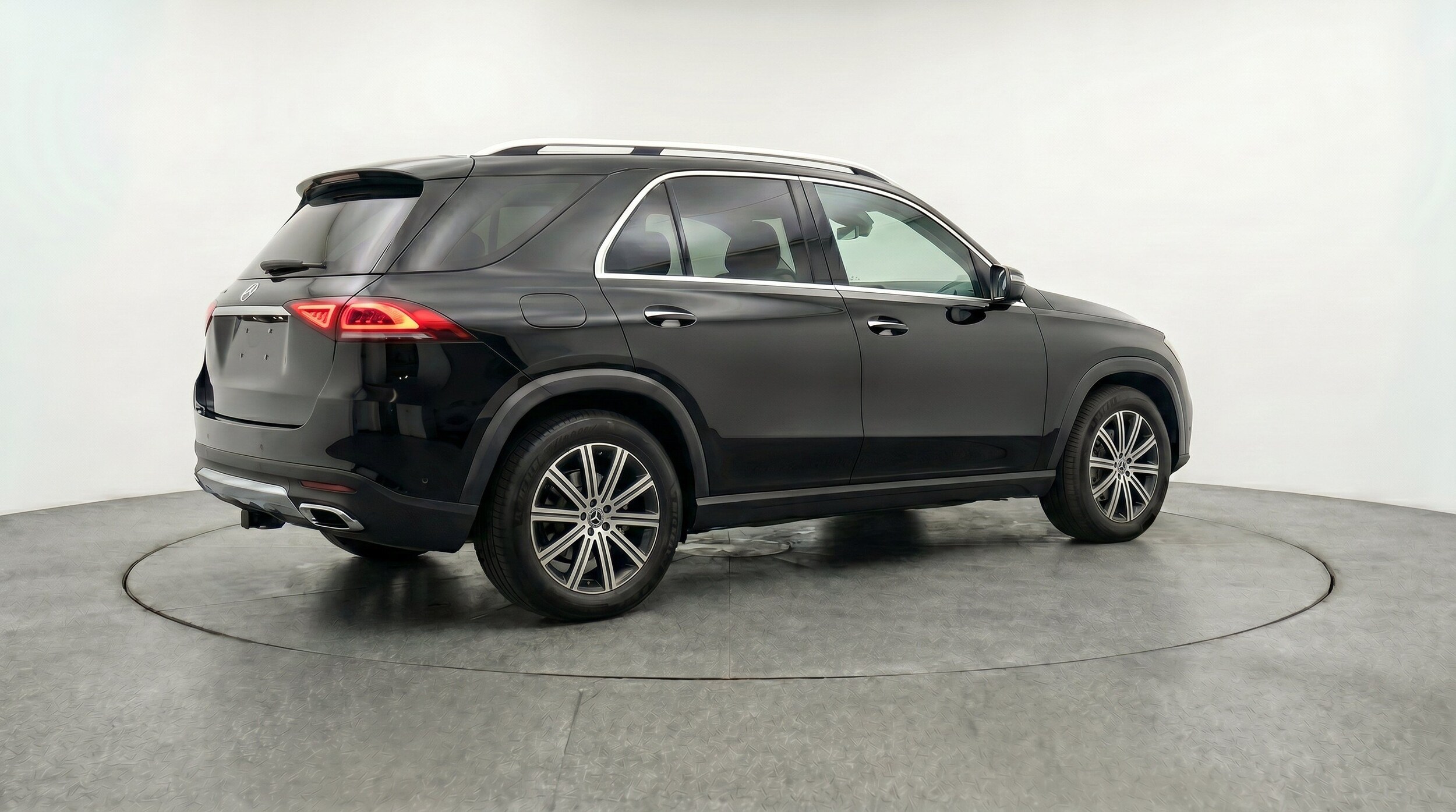 Thumbnail: 2026 Mercedes-Benz GLE - 9