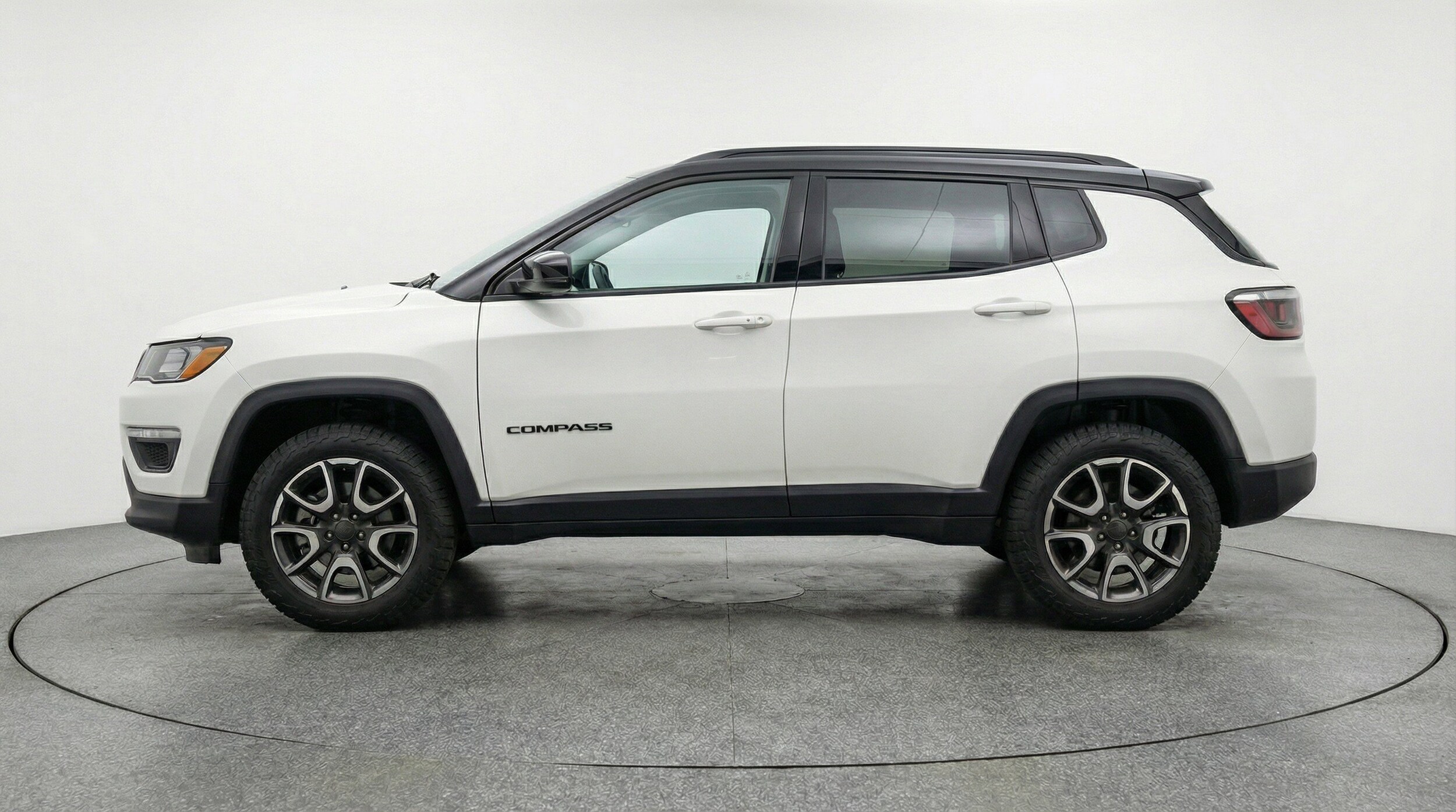 Thumbnail: 2025 Jeep Compass - 11