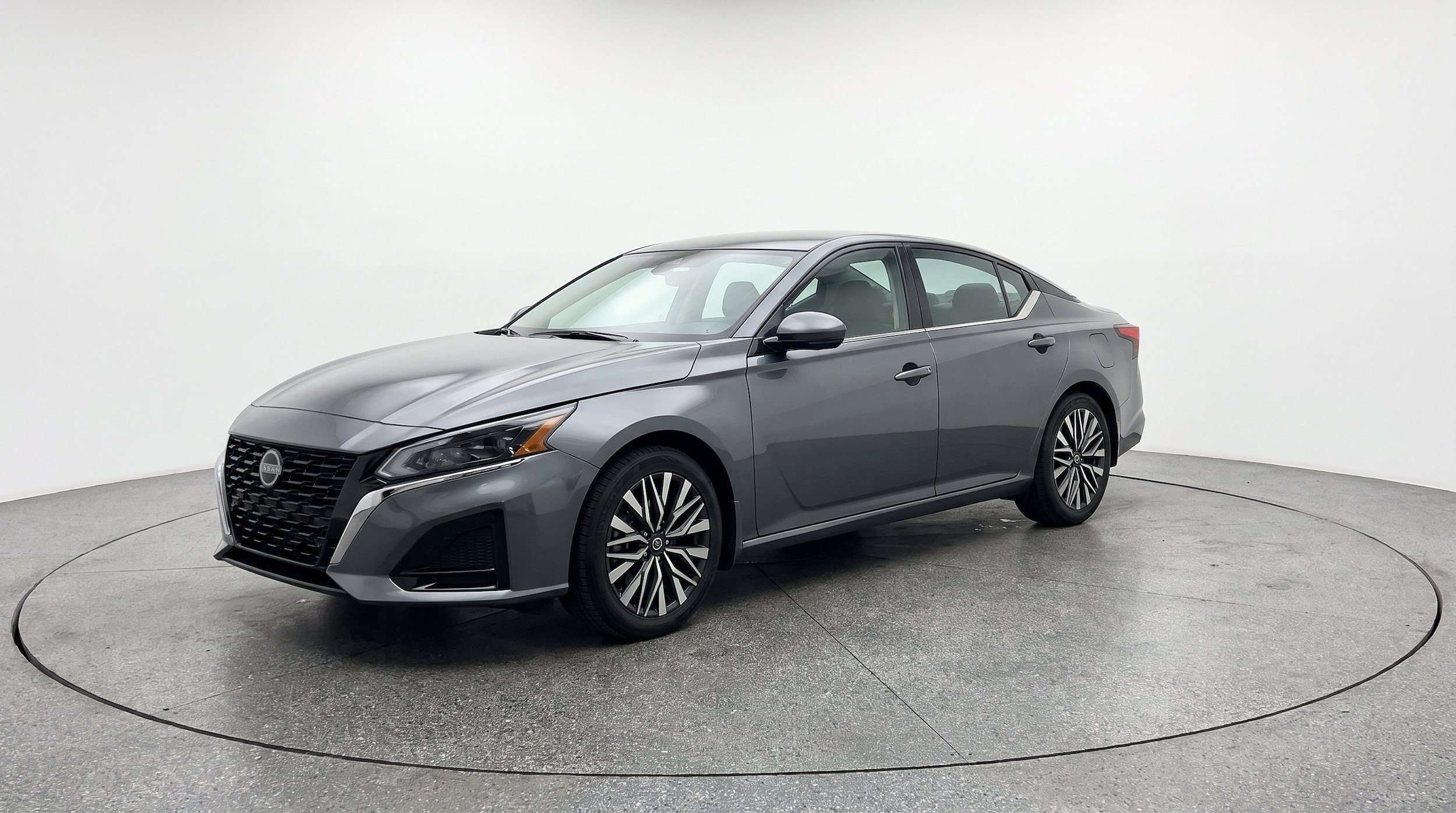 Thumbnail: 2025 Nissan Altima - 3