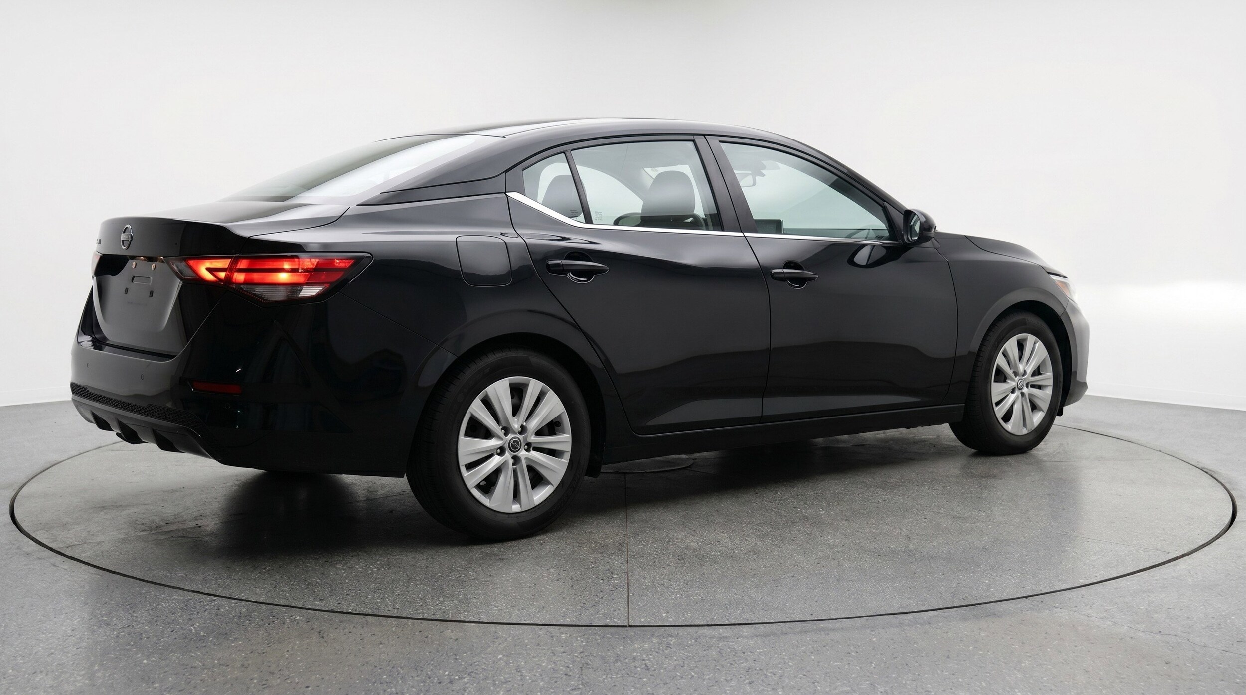 Thumbnail: 2025 Nissan Sentra - 9