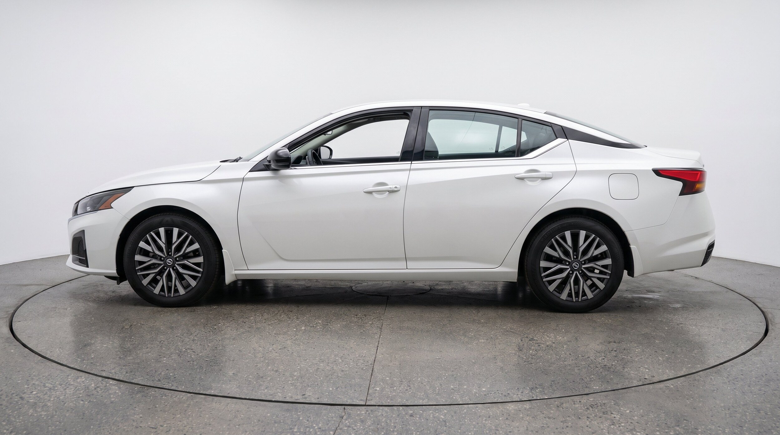 Thumbnail: 2026 Nissan Altima - 5