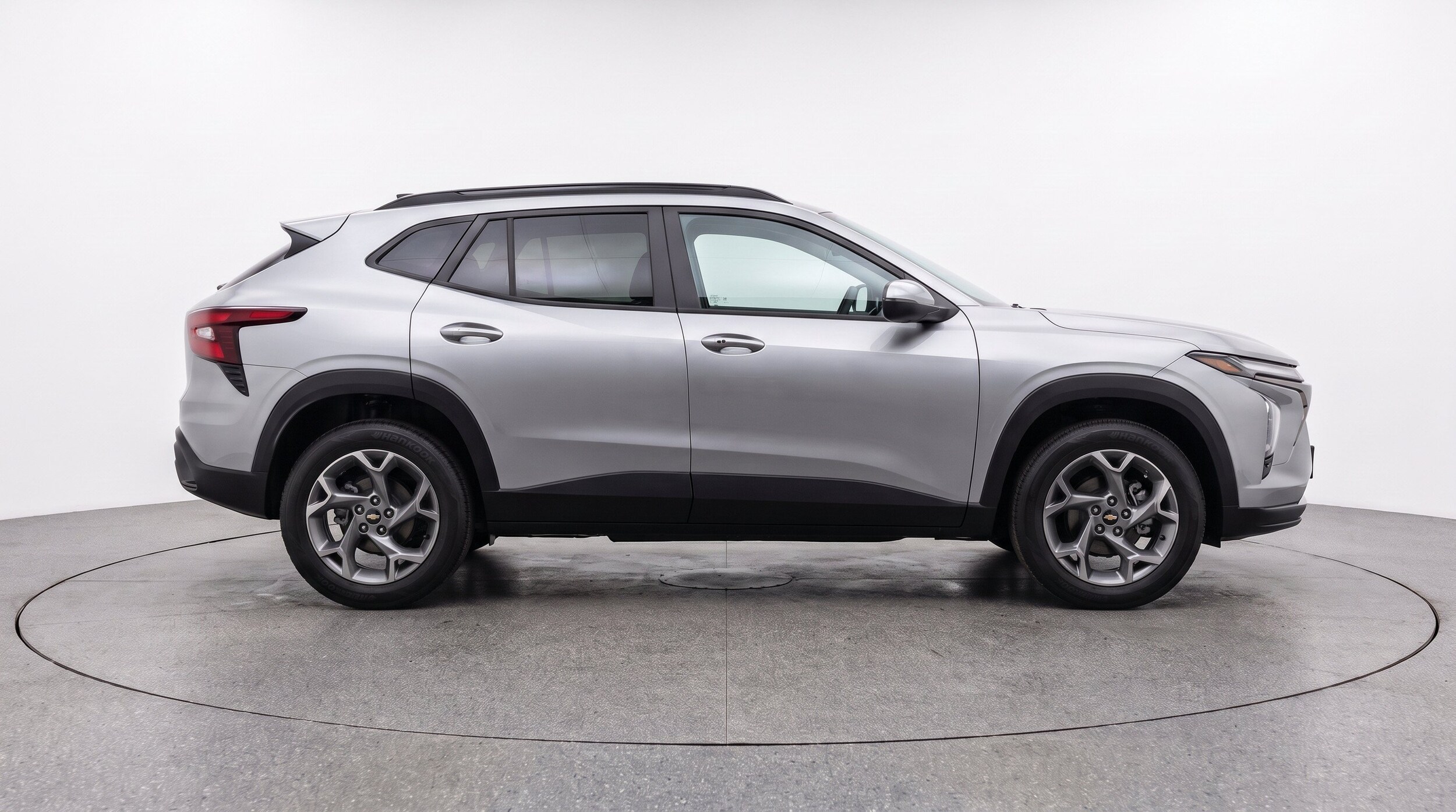 Thumbnail: 2025 Chevrolet Trax - 10