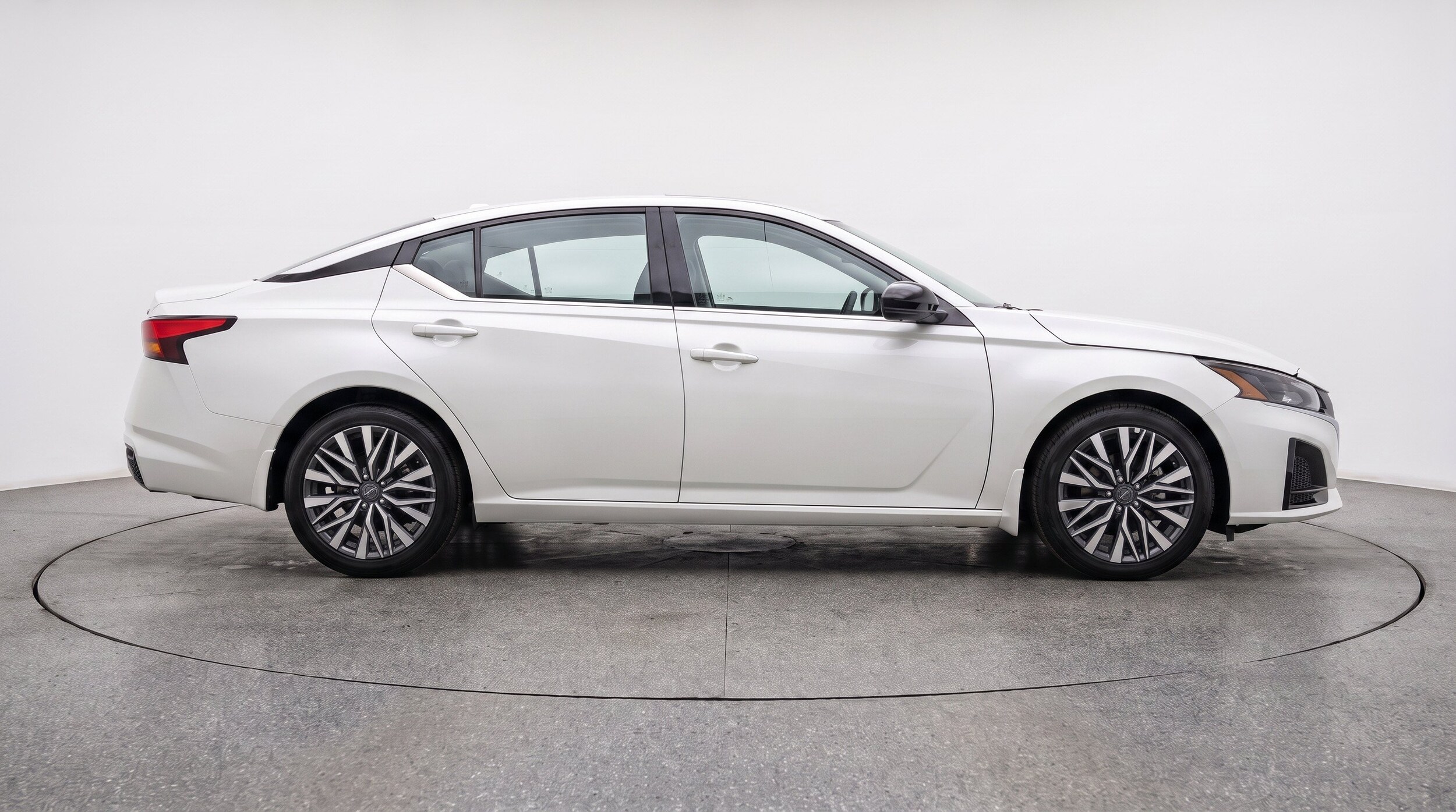 Thumbnail: 2026 Nissan Altima - 10