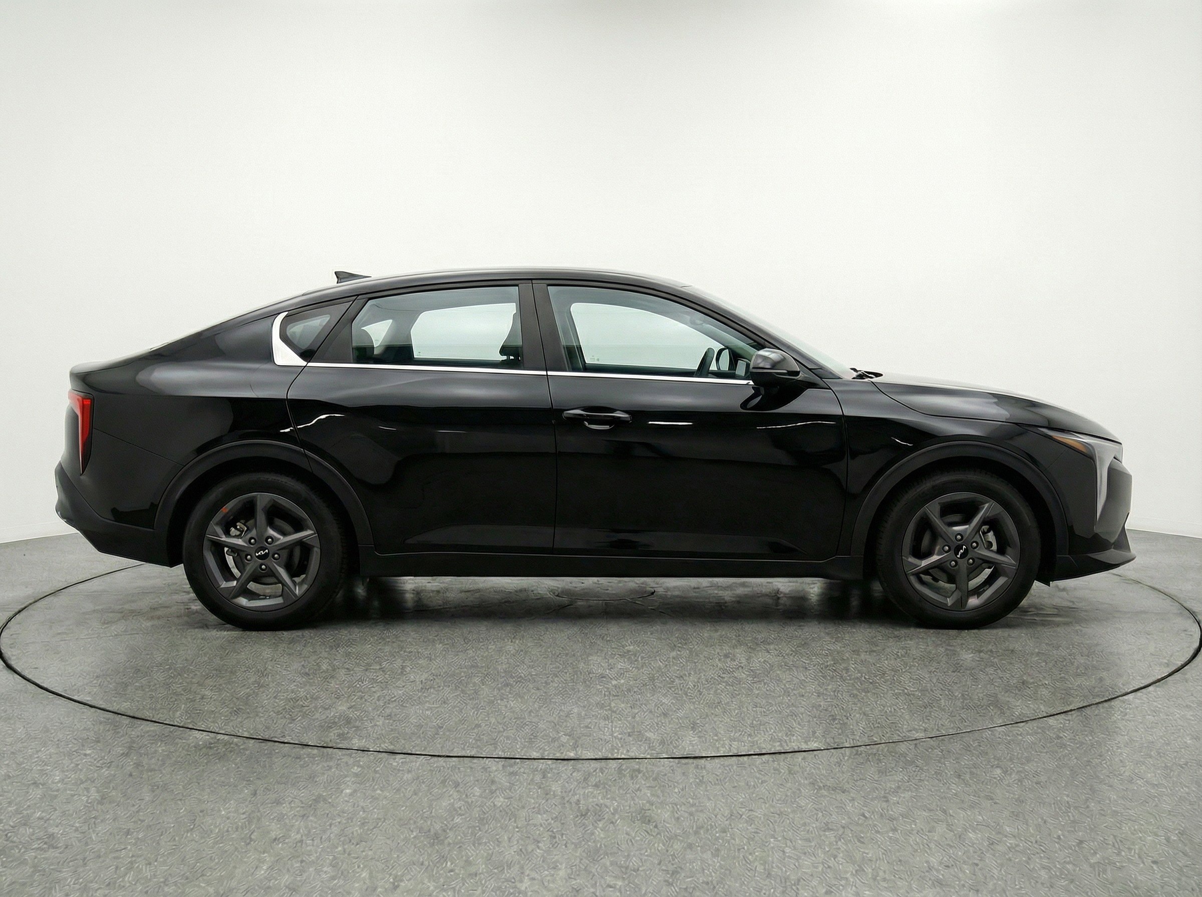 Thumbnail: 2025 Kia K4 - 5