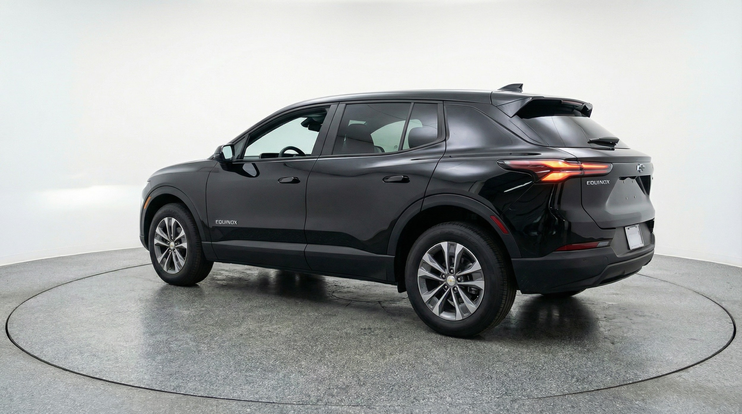 Thumbnail: 2025 Chevrolet Equinox - 5