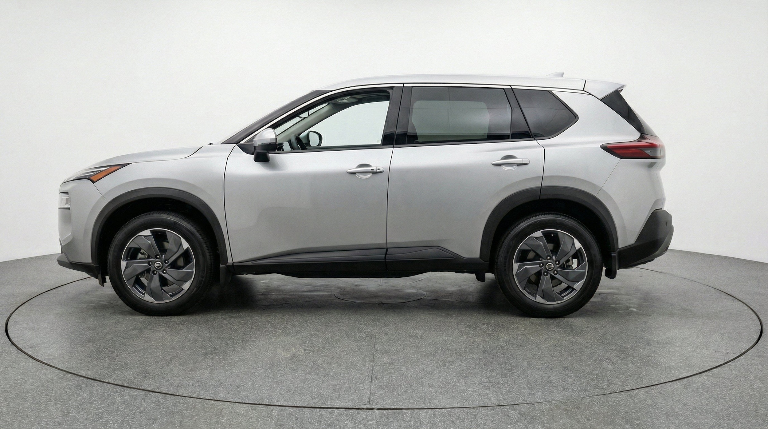 Thumbnail: 2025 Nissan Rogue - 5