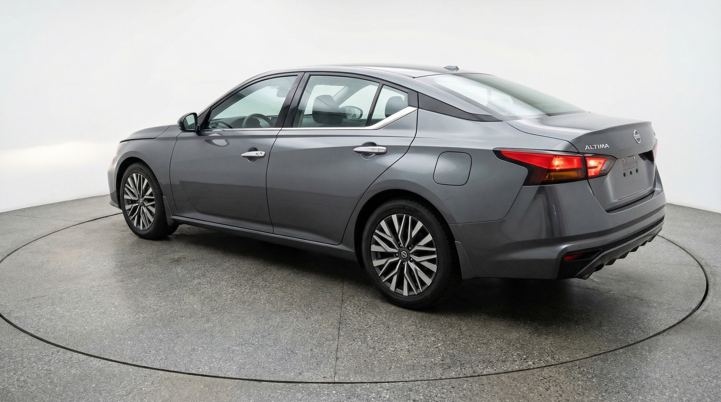 Thumbnail: 2025 Nissan Altima - 6