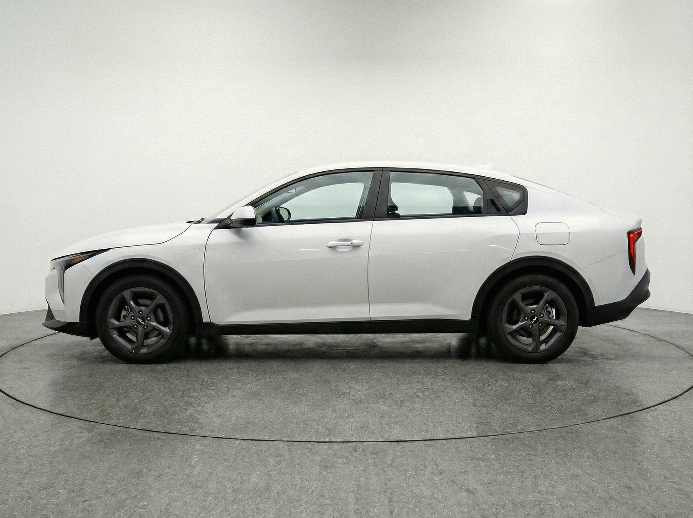 Thumbnail: 2025 Kia K4 - 5
