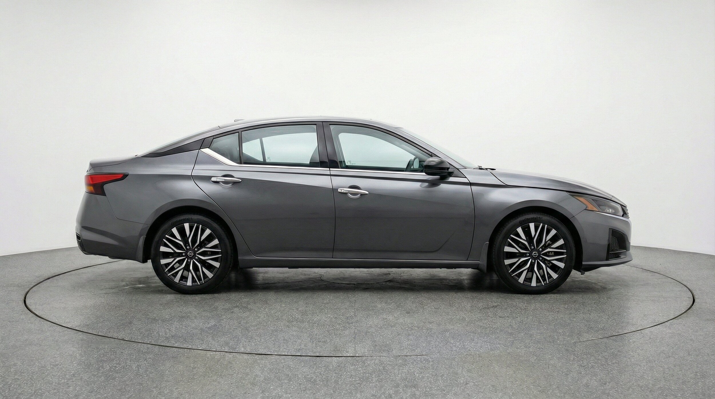 Thumbnail: 2025 Nissan Altima - 11