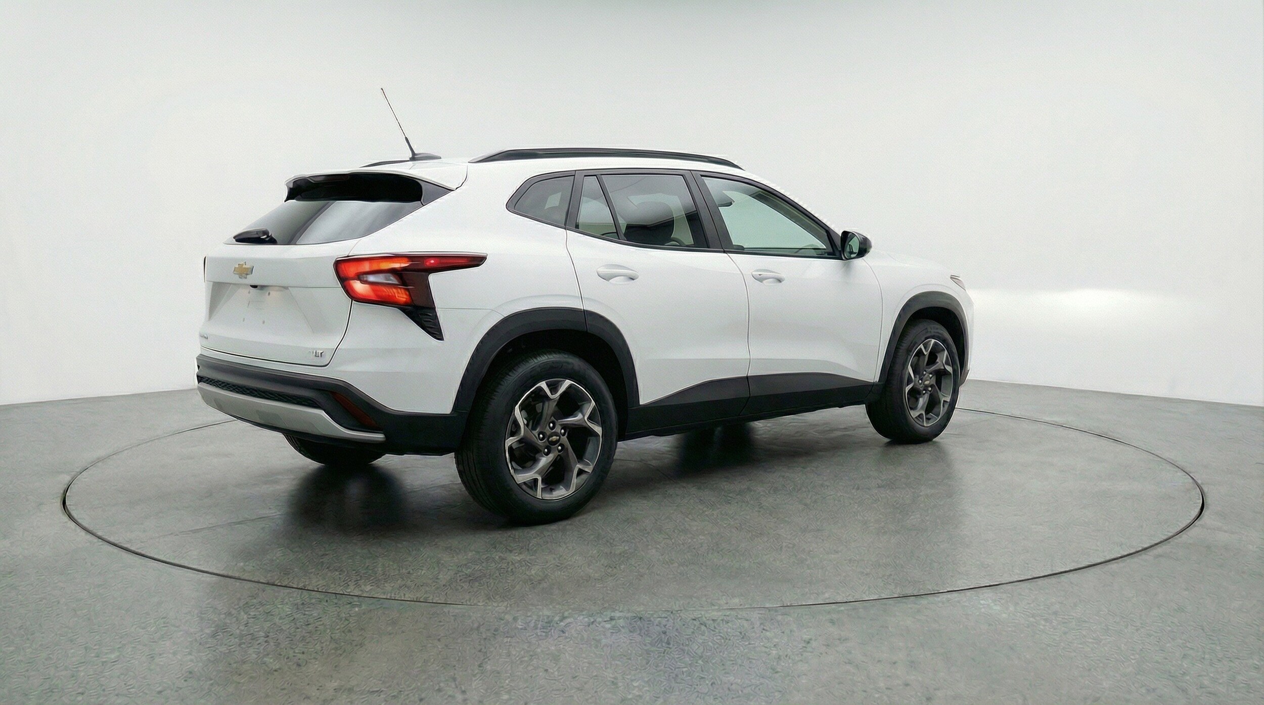 Thumbnail: 2025 Chevrolet Trax - 9