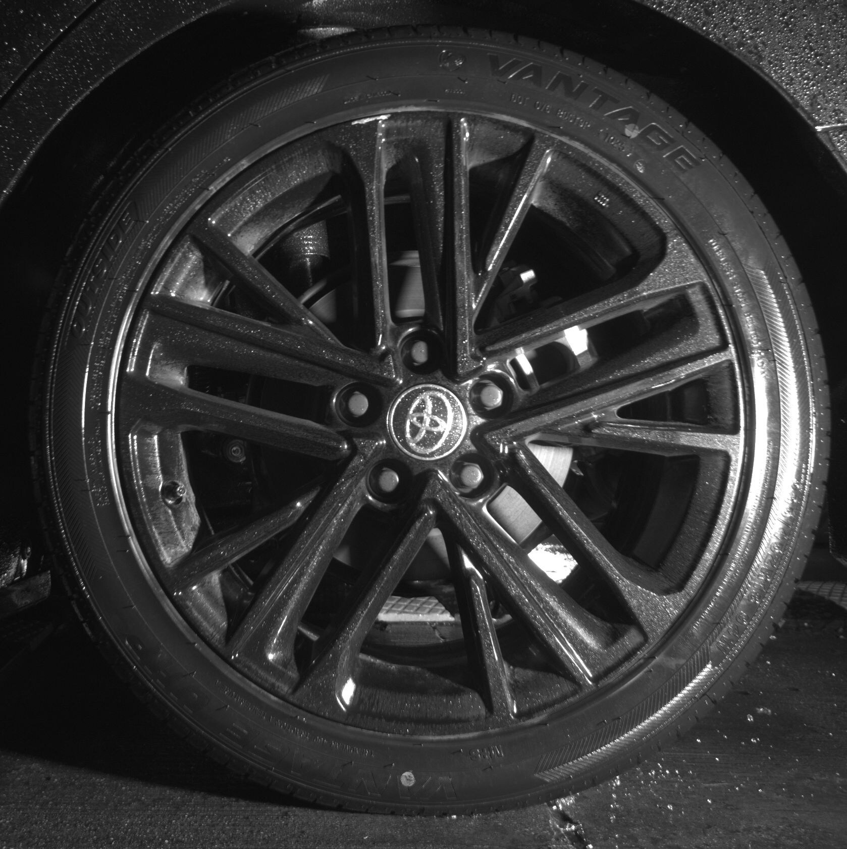 Thumbnail: 2025 Toyota Camry - 11