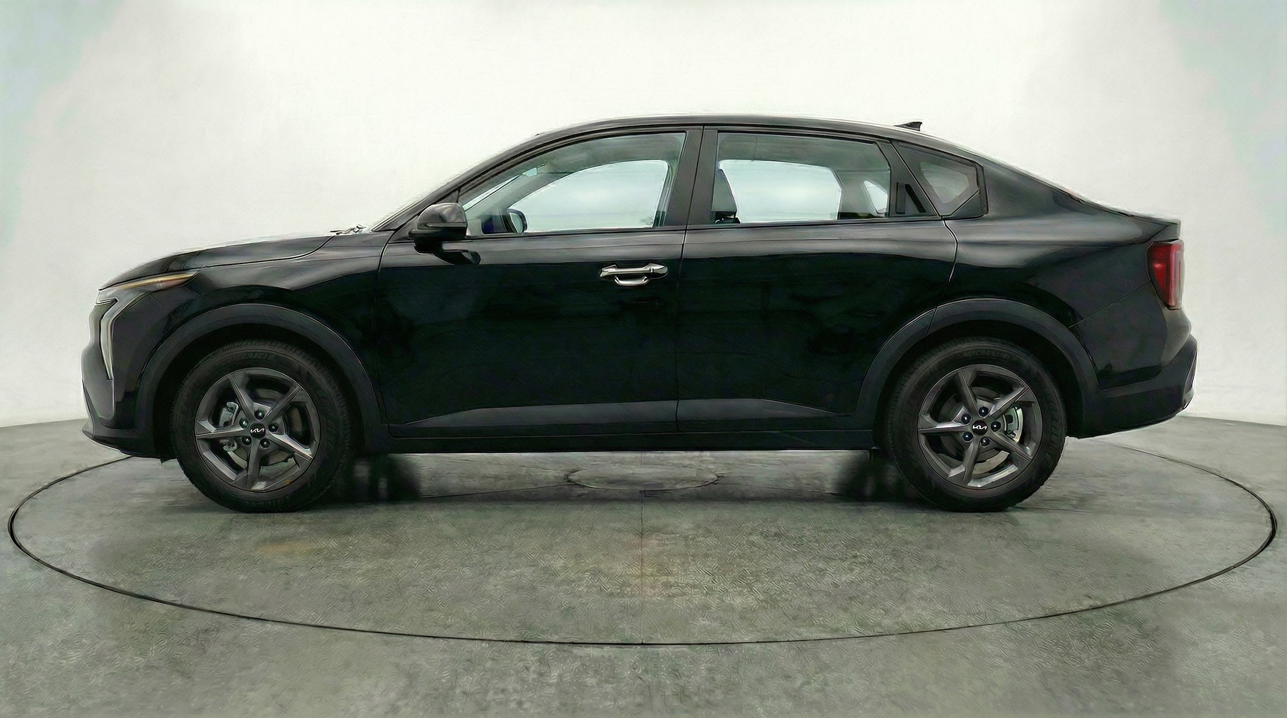 Thumbnail: 2025 Kia K4 - 4