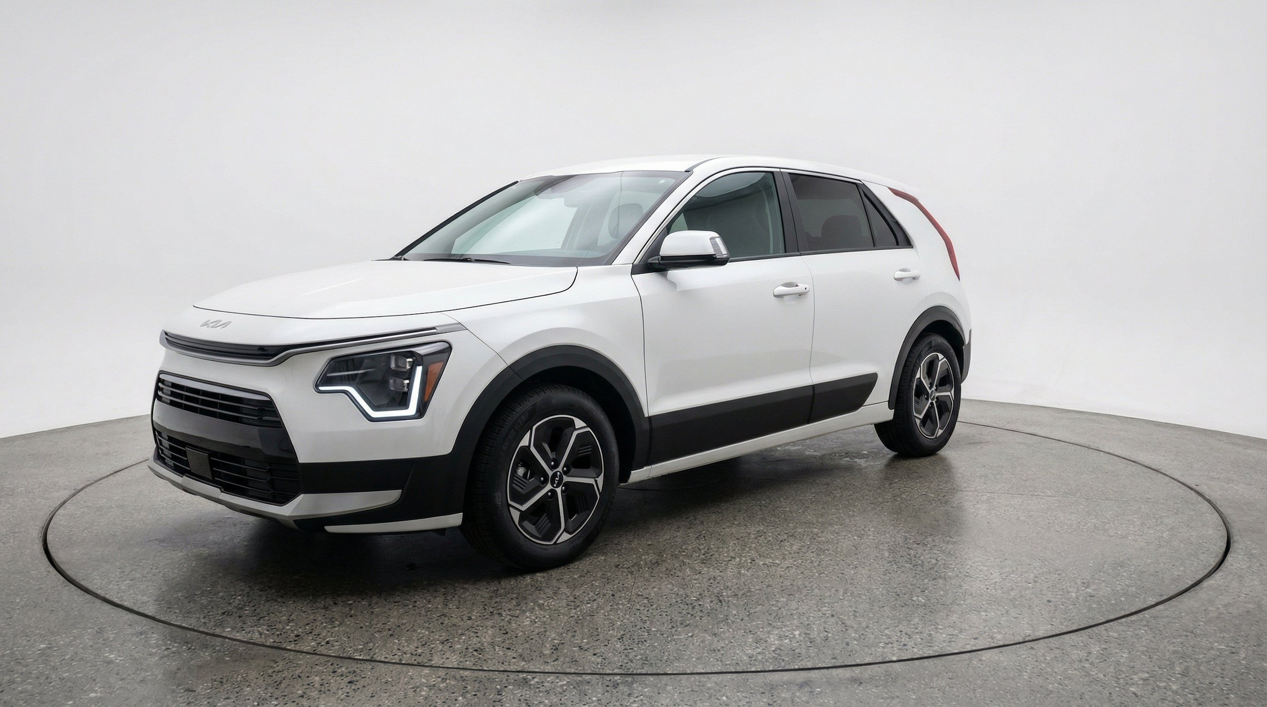 Thumbnail: 2026 Kia Niro - 3
