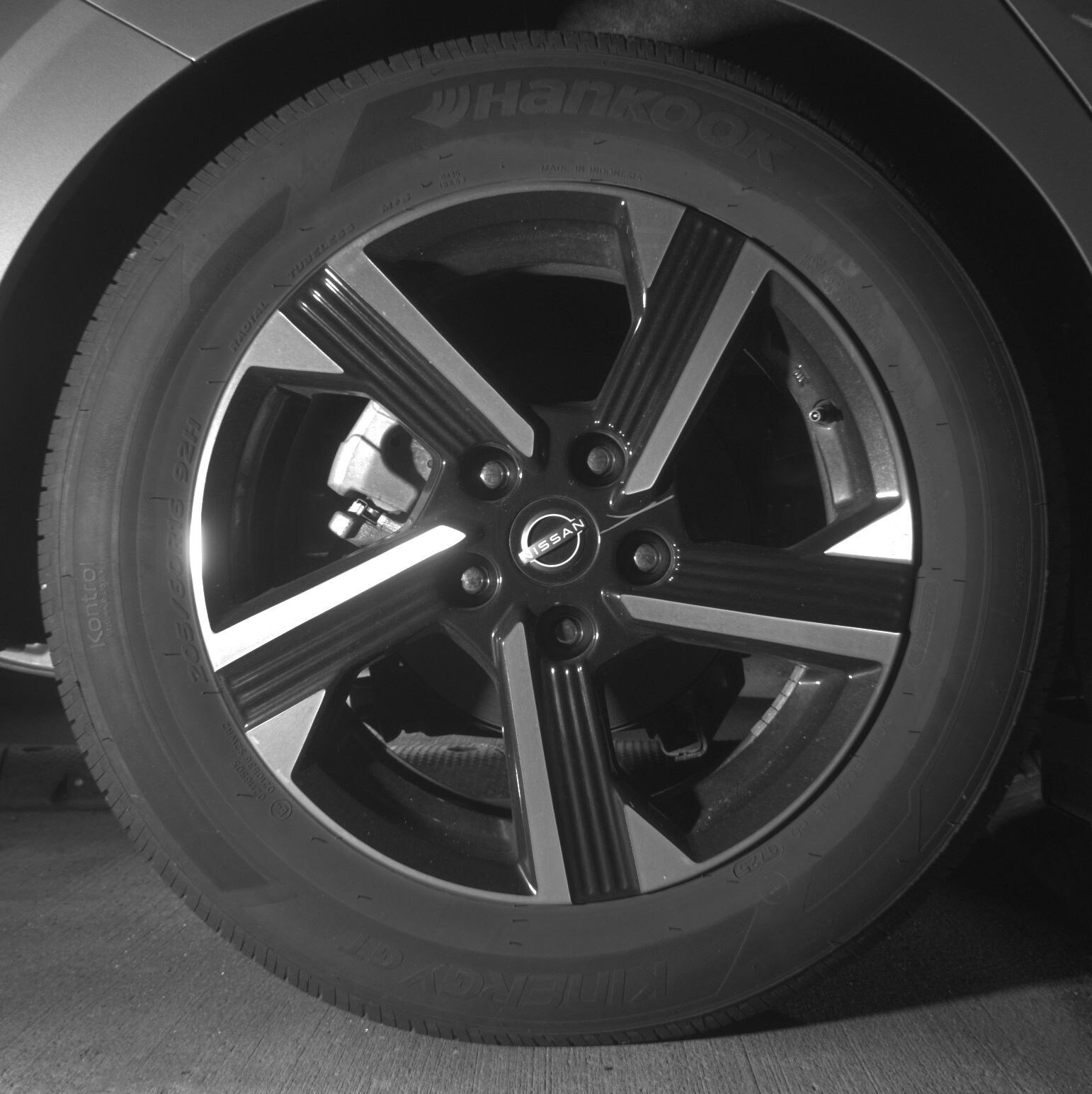 Thumbnail: 2025 Nissan Sentra - 12