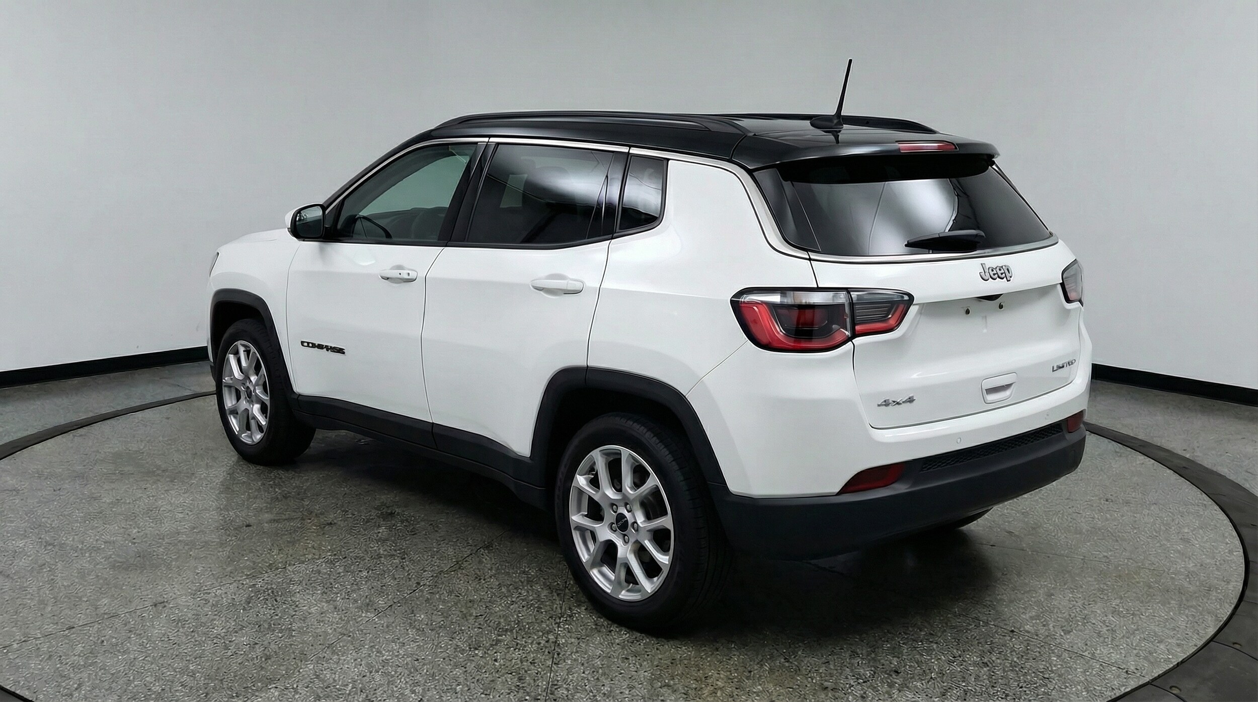 Thumbnail: 2025 Jeep Compass - 5