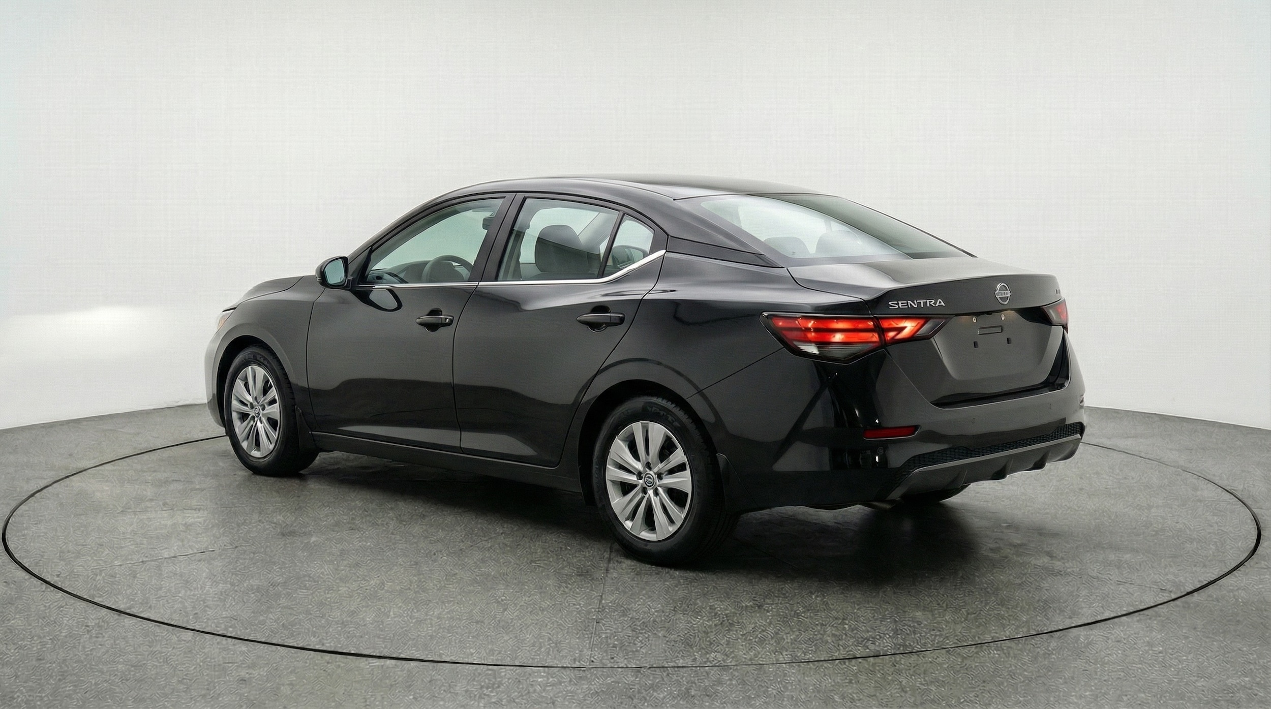 Thumbnail: 2025 Nissan Sentra - 5