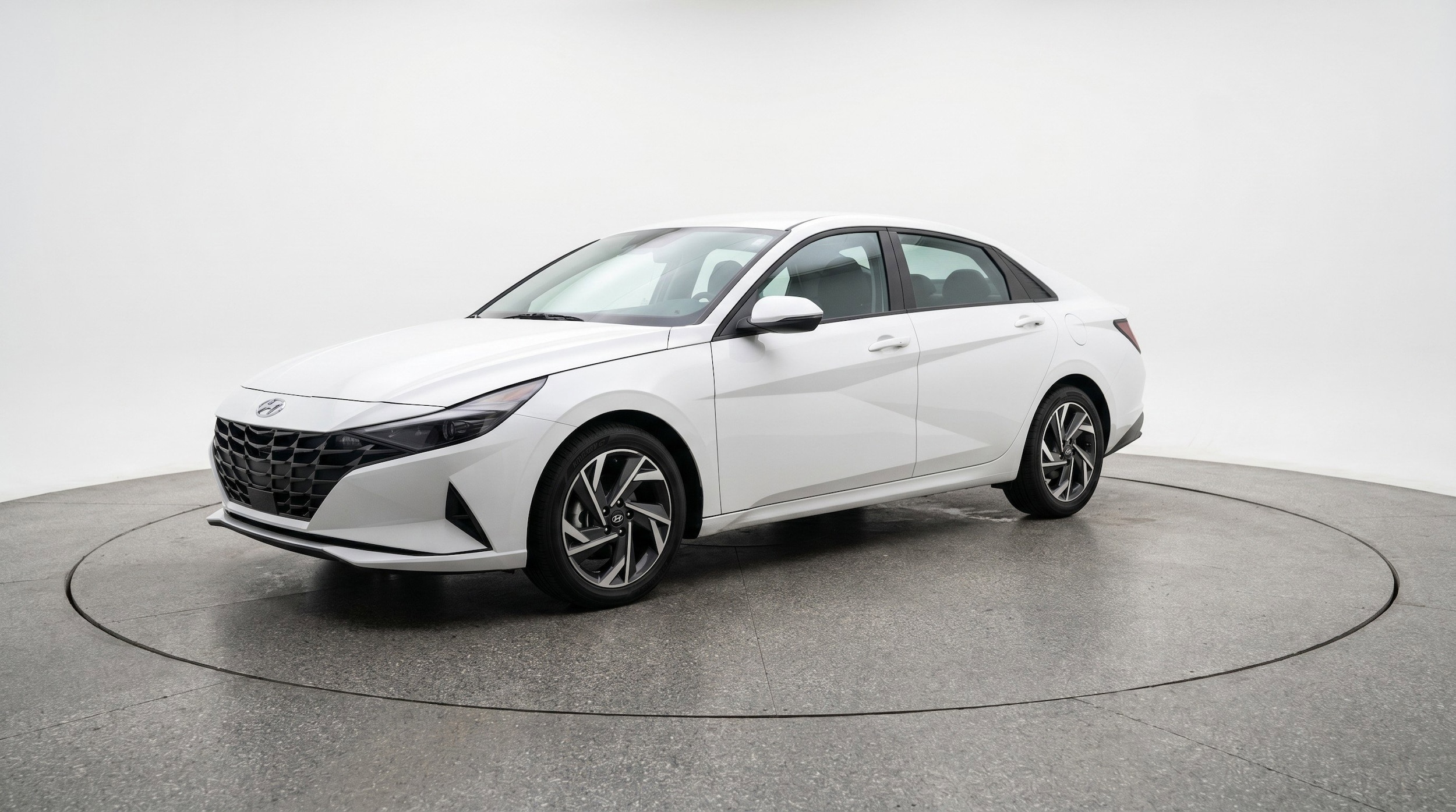 Thumbnail: 2025 Hyundai Elantra - 3