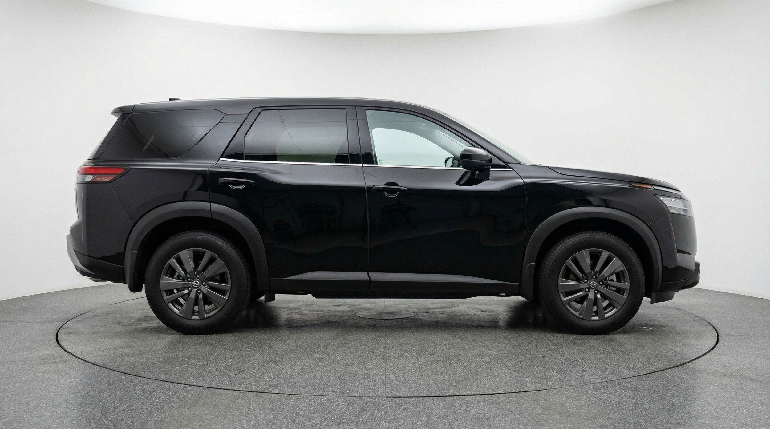 Thumbnail: 2025 Nissan Pathfinder - 11