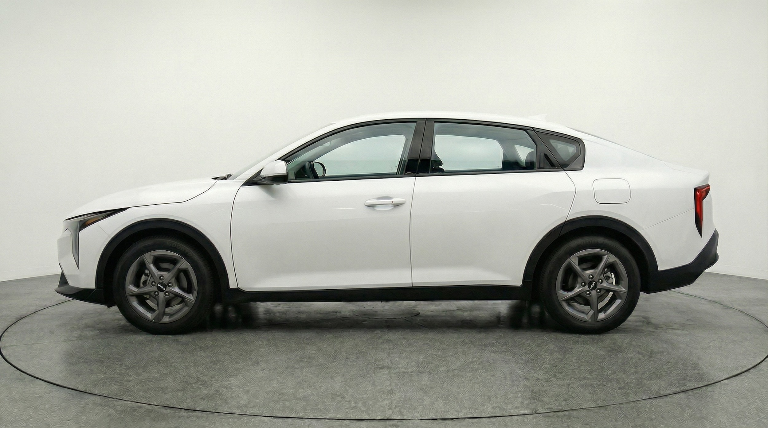 Thumbnail: 2025 Kia K4 - 4