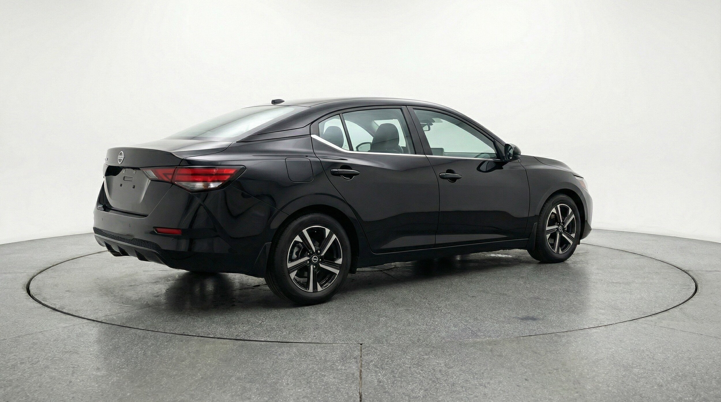 Thumbnail: 2025 Nissan Sentra - 9