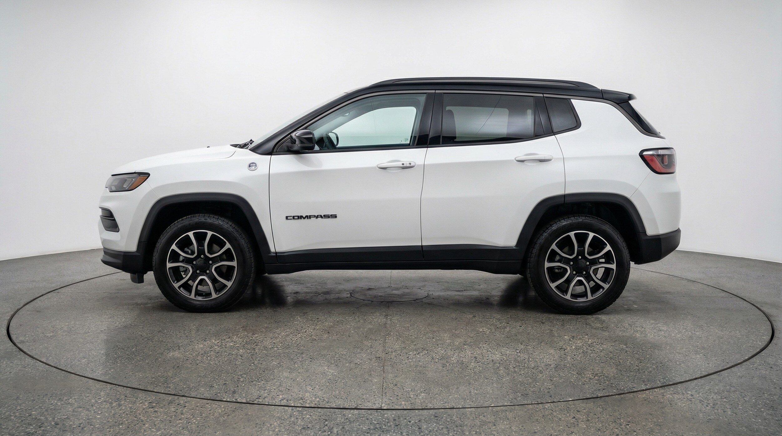 Thumbnail: 2025 Jeep Compass - 4