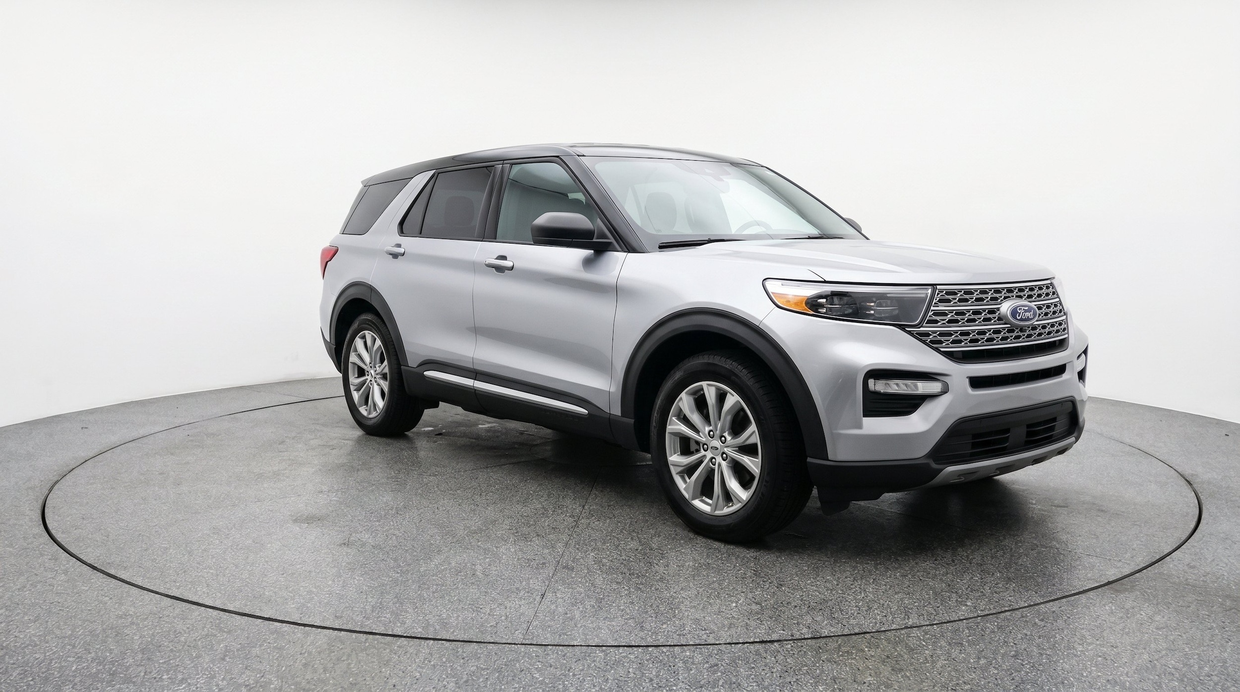 Thumbnail: 2024 Ford Explorer - 3