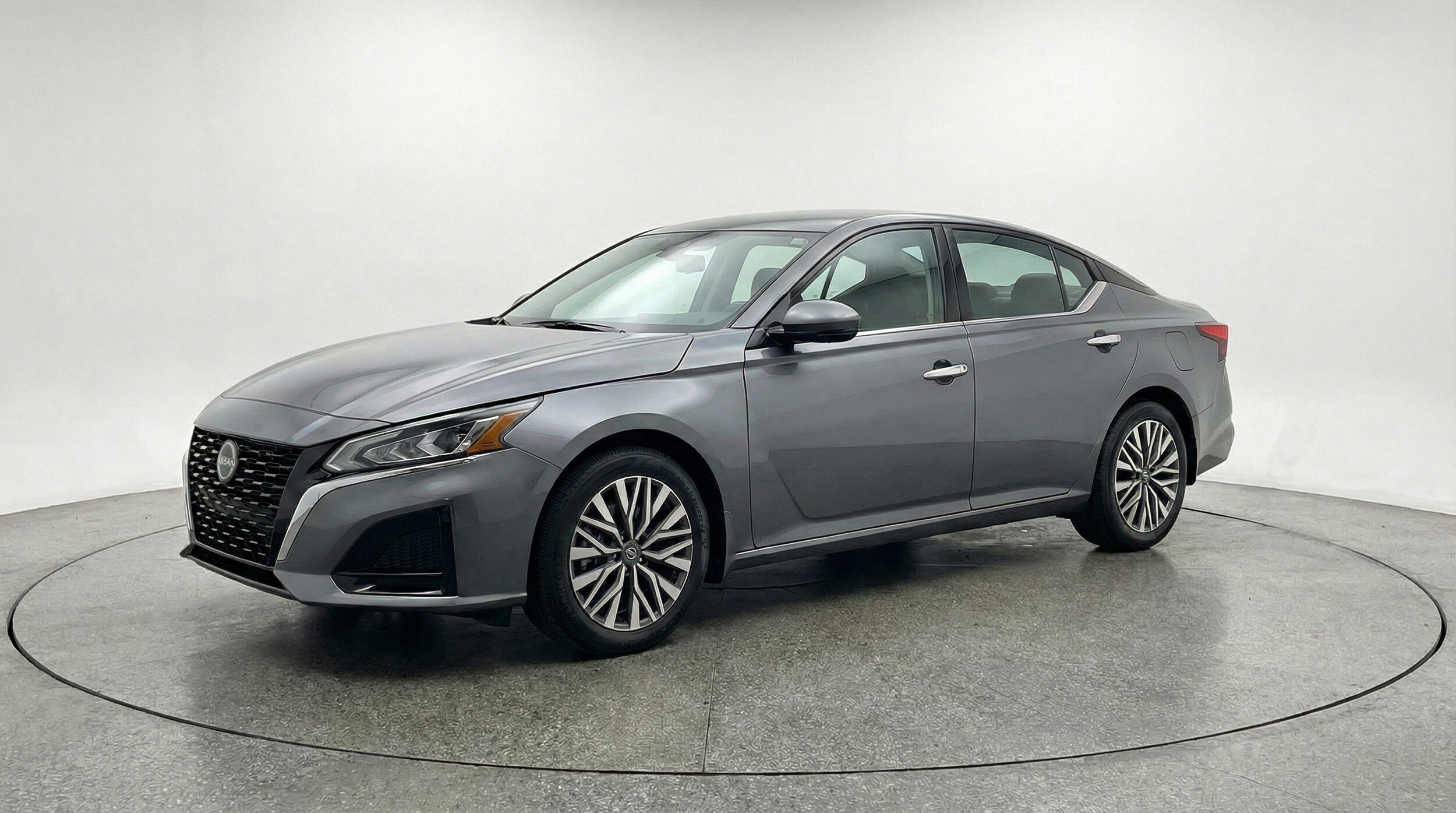 Thumbnail: 2025 Nissan Altima - 3