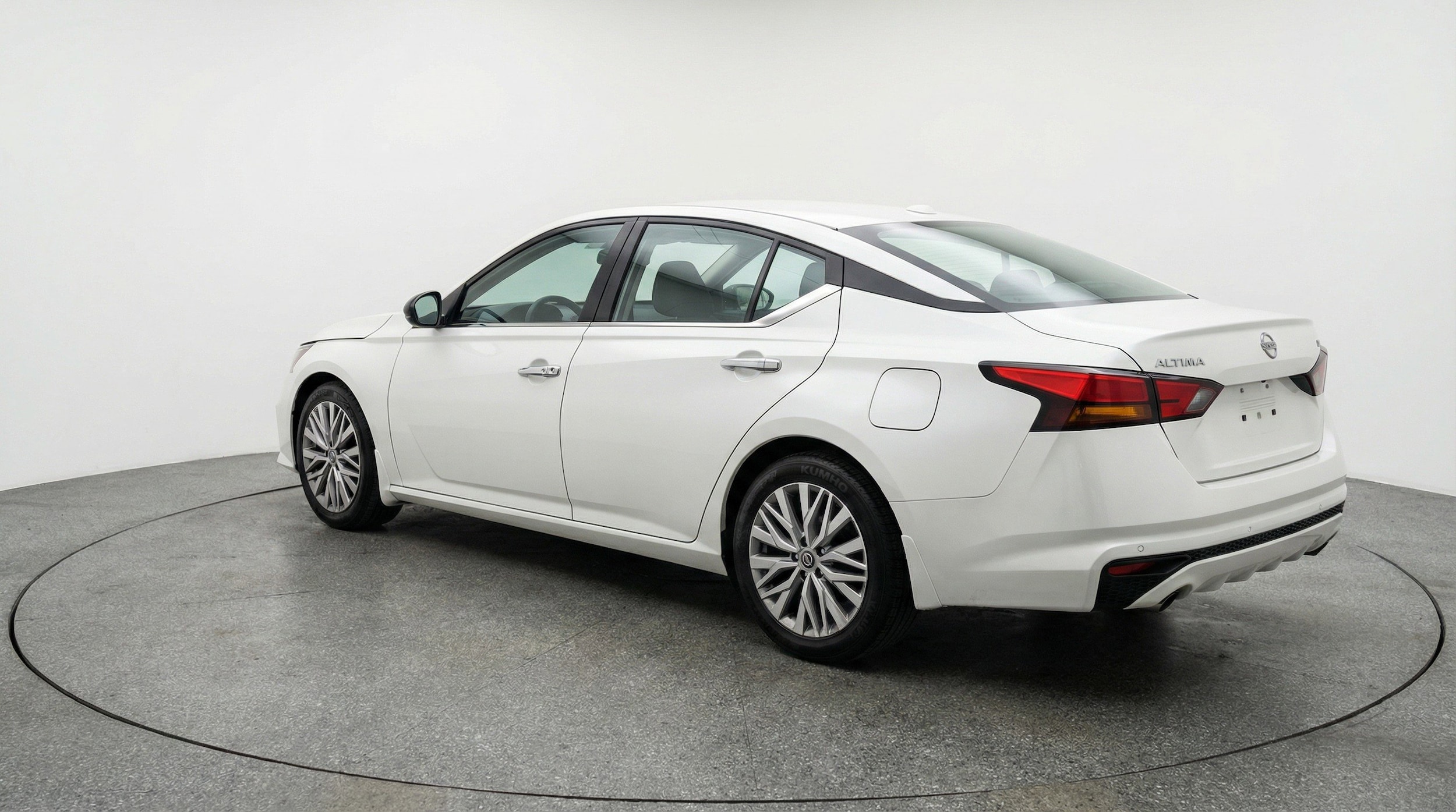Thumbnail: 2025 Nissan Altima - 6