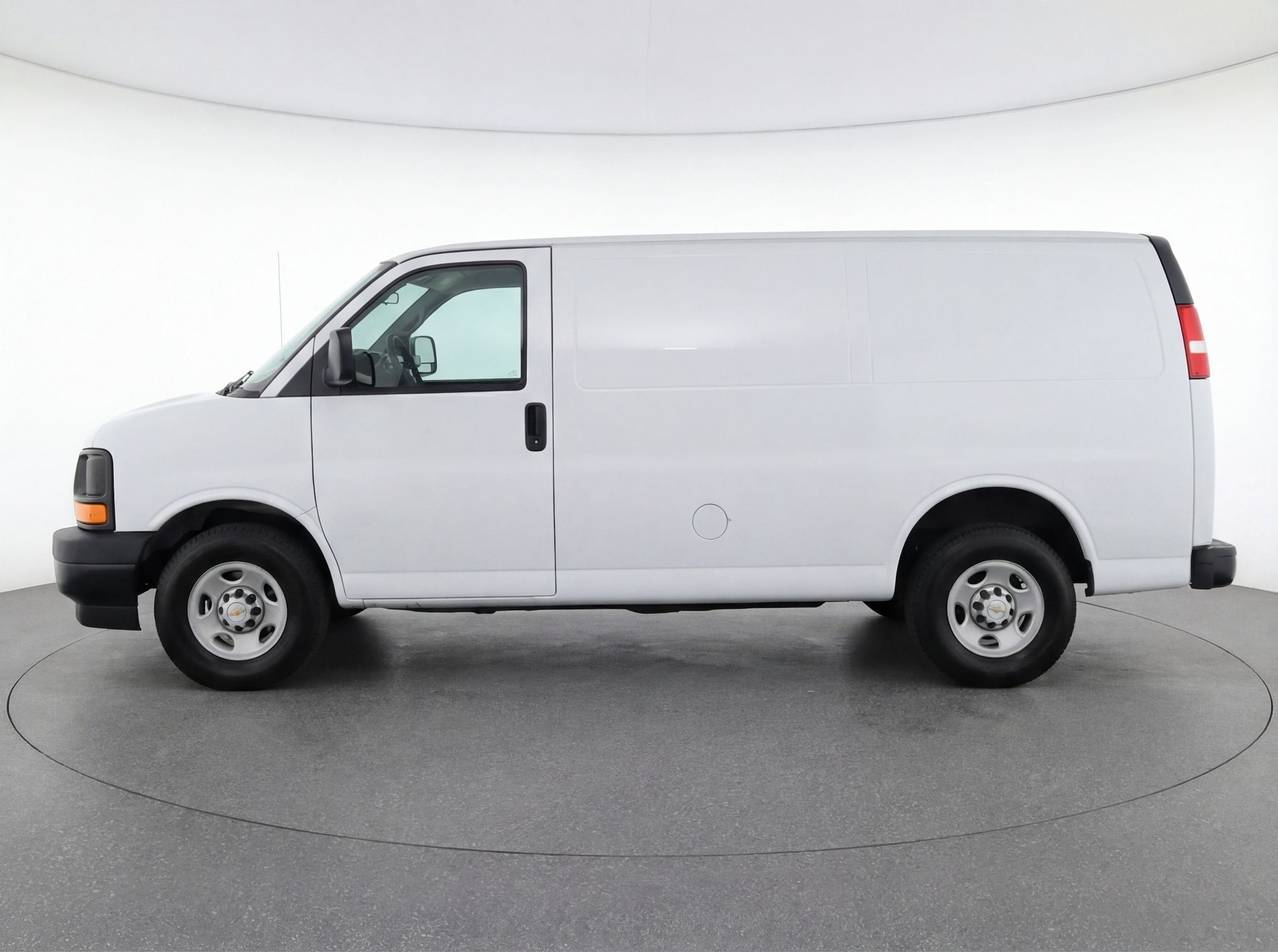 Thumbnail: 2025 Chevrolet Express - 4