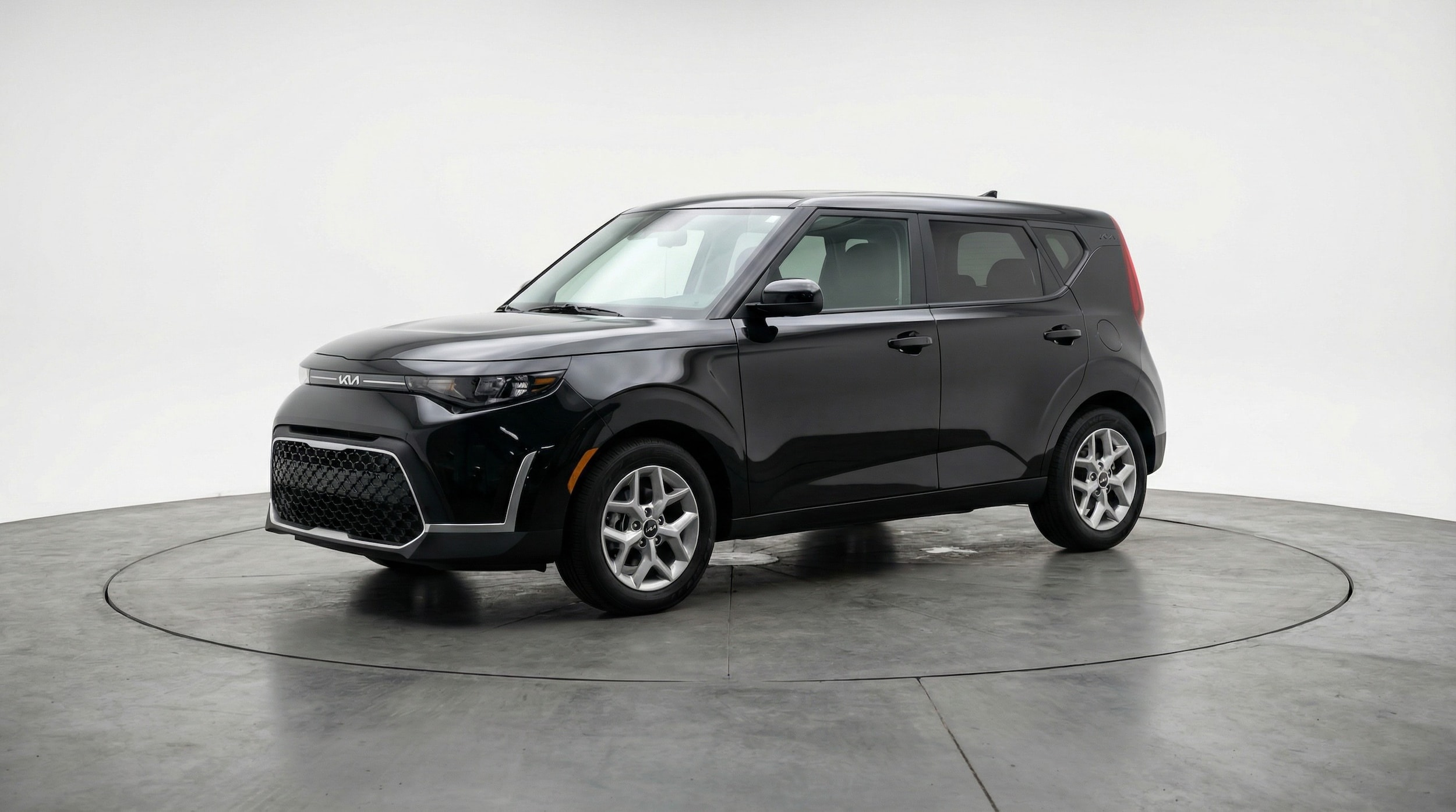 Thumbnail: 2025 Kia Soul - 3