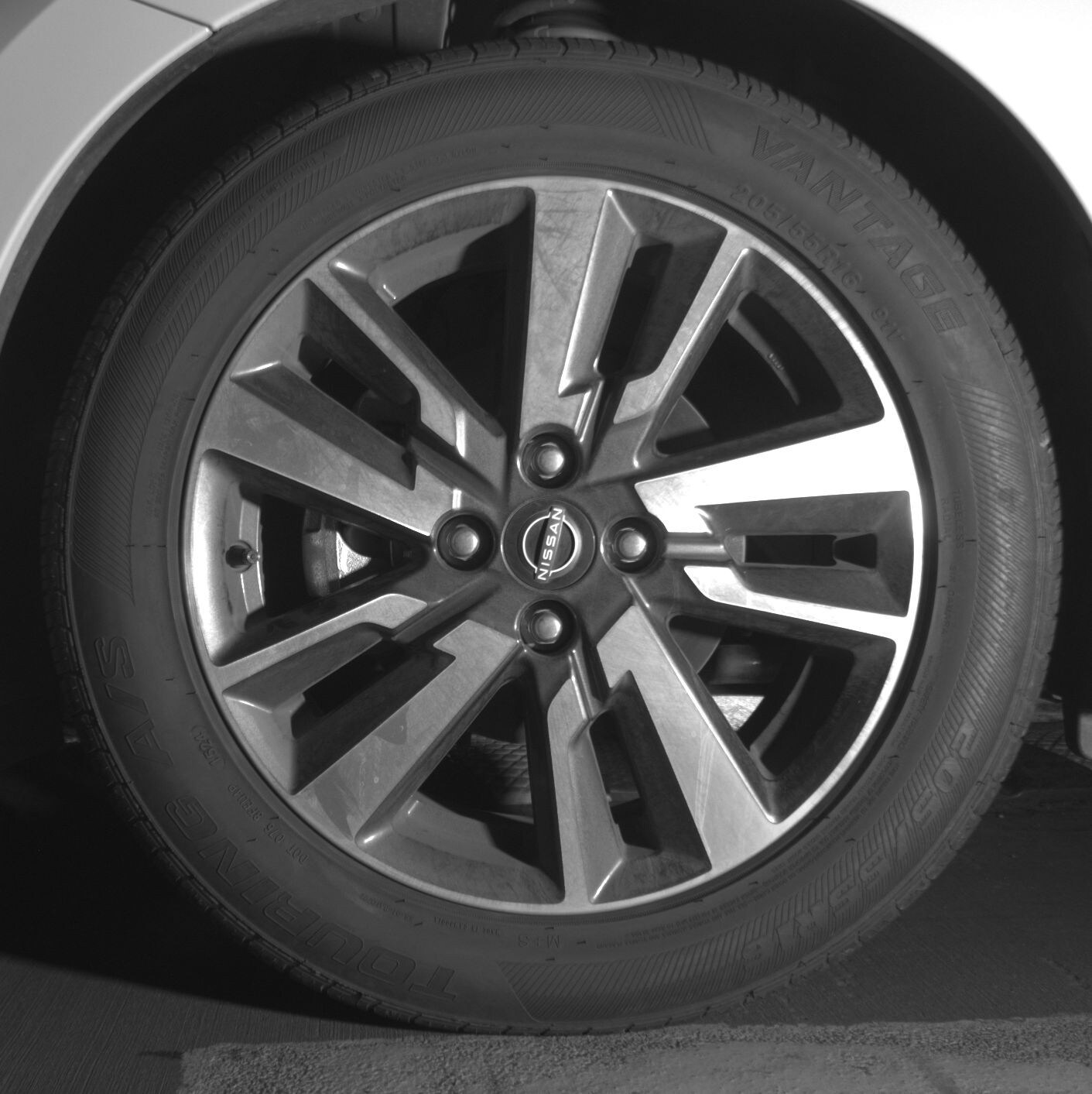 Thumbnail: 2025 Nissan Versa - 9