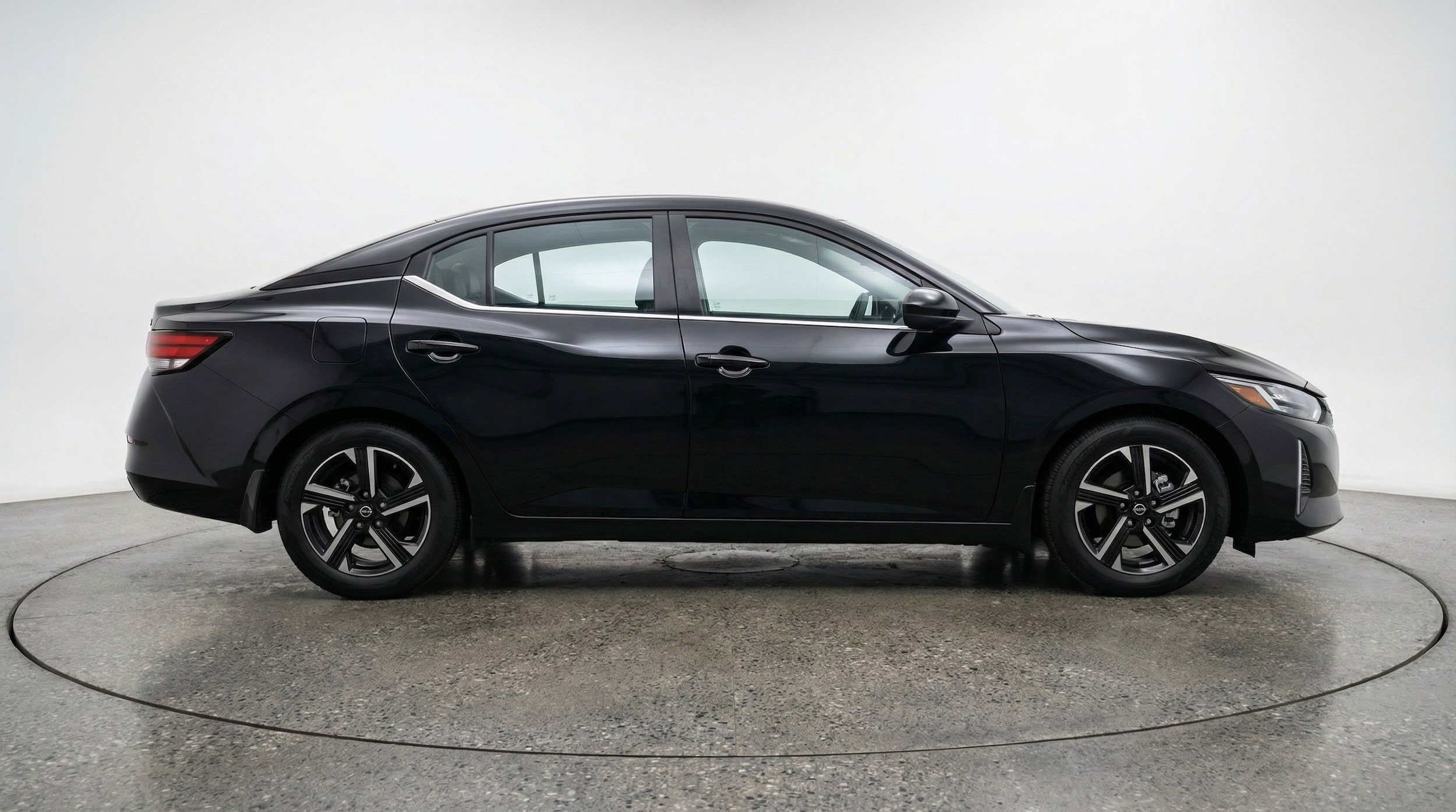 Thumbnail: 2025 Nissan Sentra - 8