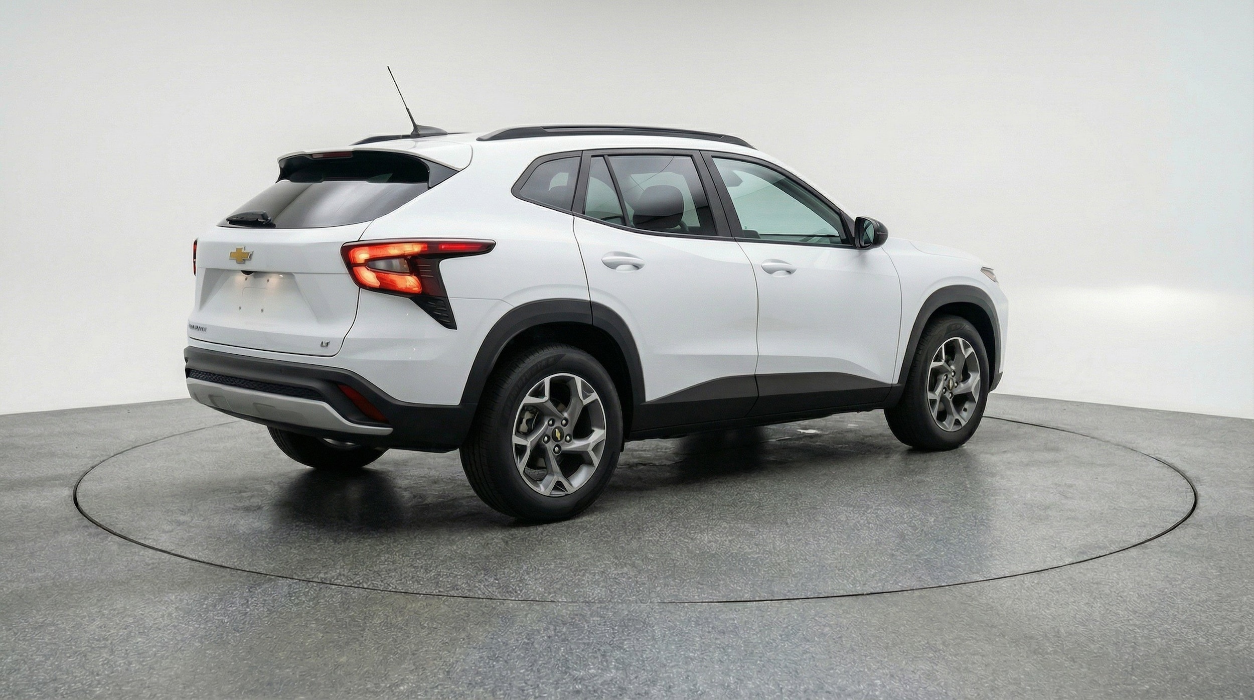 Thumbnail: 2025 Chevrolet Trax - 9