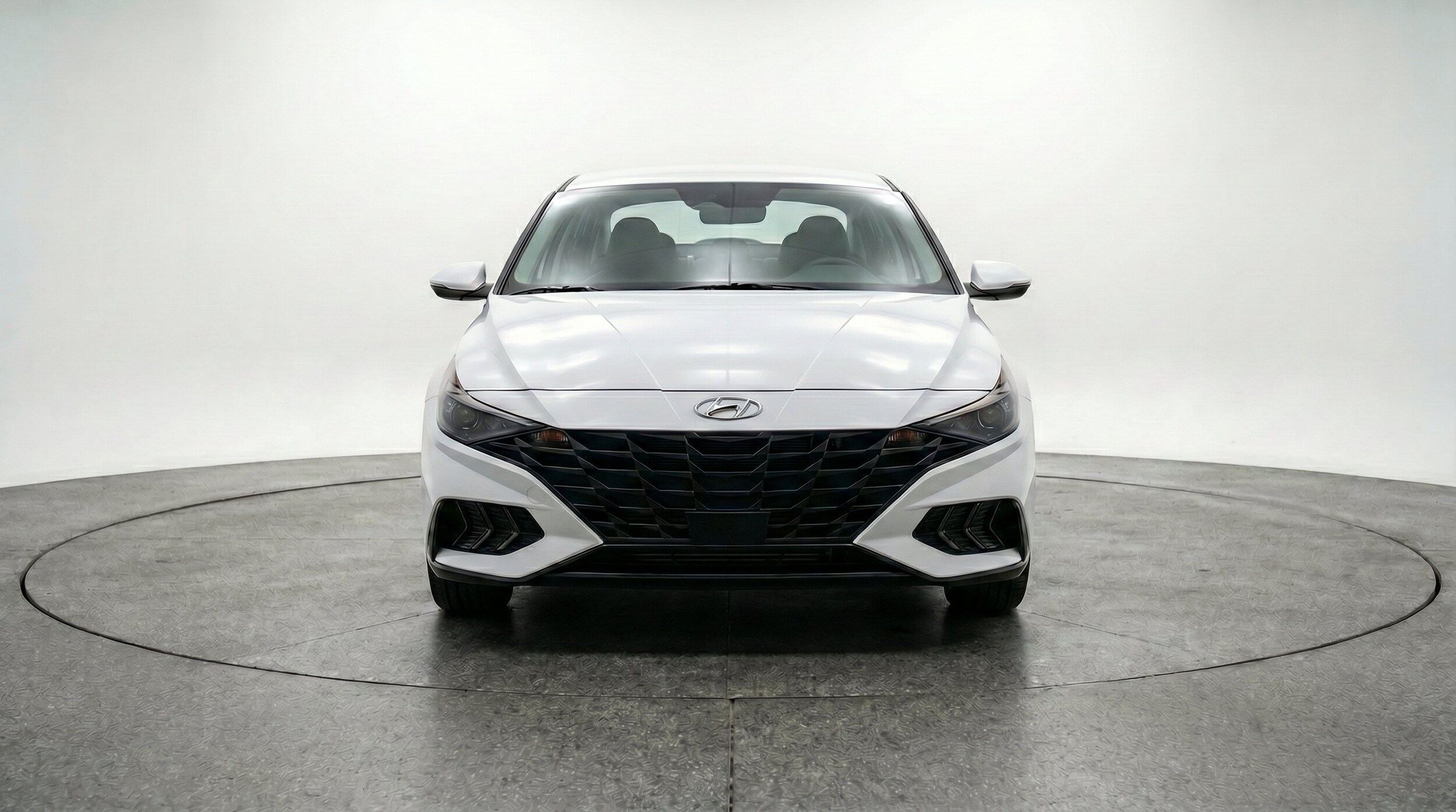 Thumbnail: 2025 Hyundai Elantra - 2